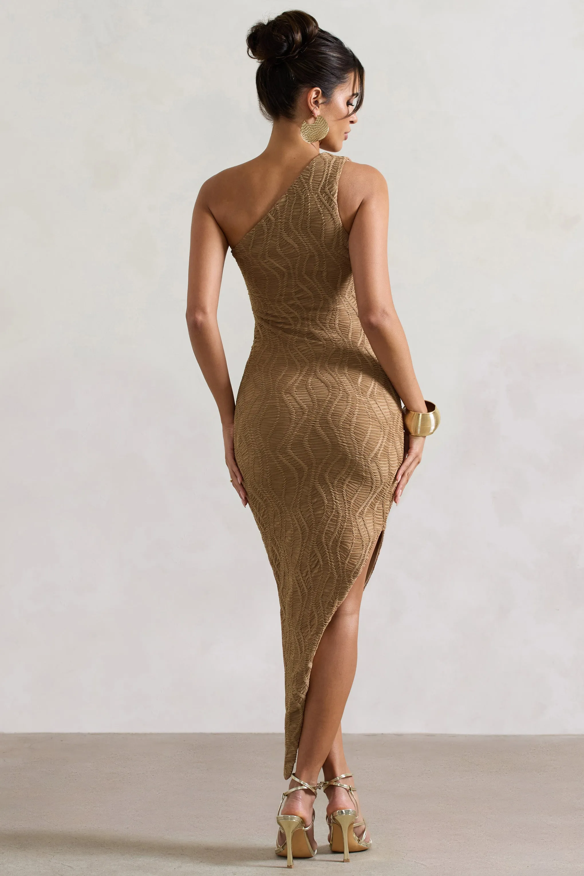 Abu Dhabi | Camel Textured Asymmetric Maxi Dress Club L London