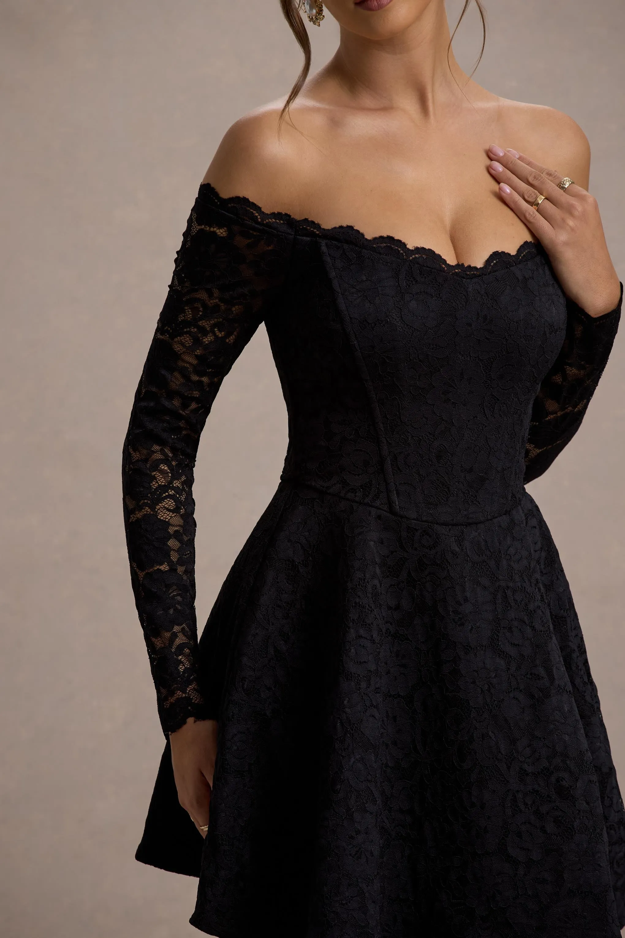 Alliste | Black Lace Bardot Mini Dress Club L London