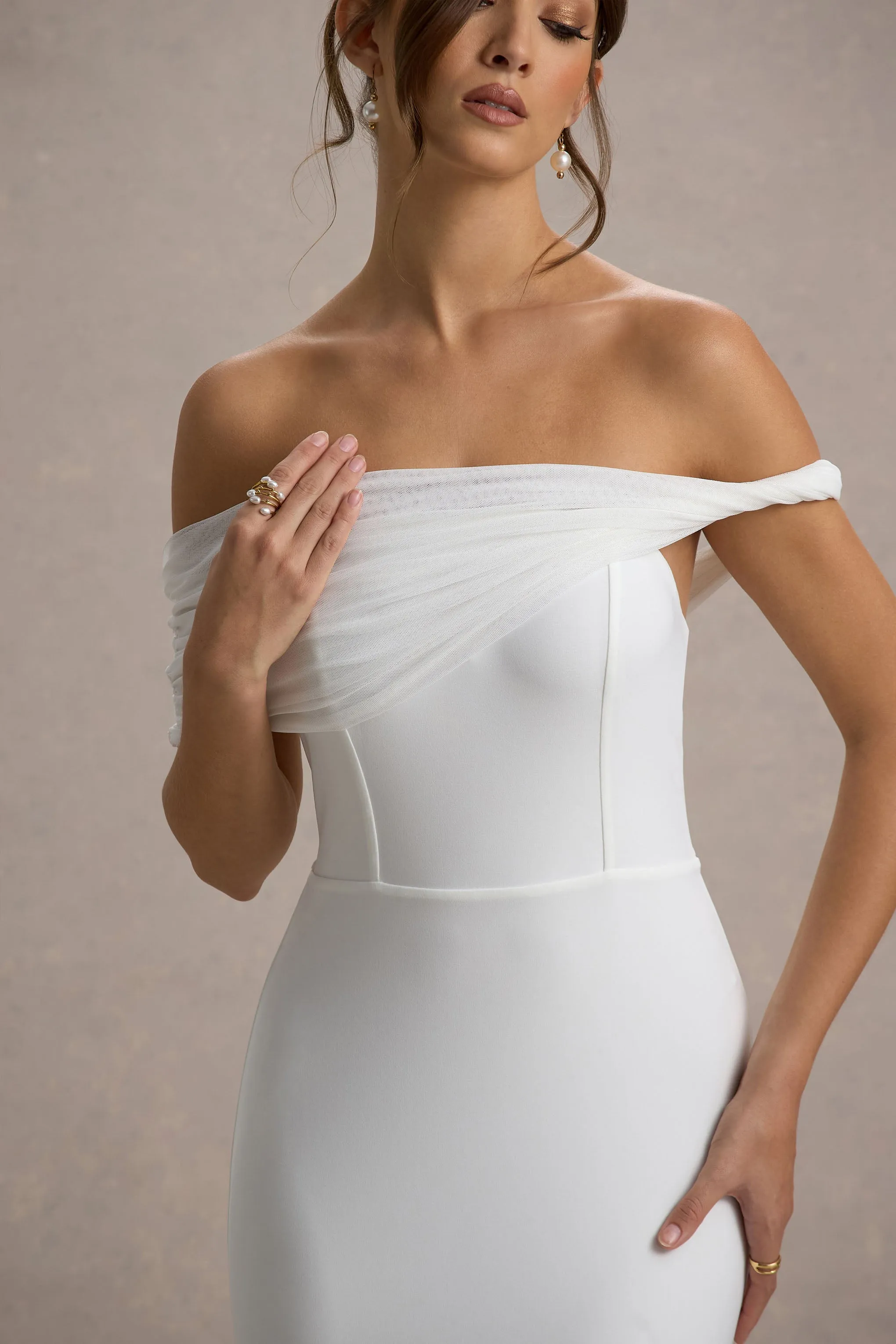 Alonza | White Twisted Bardot Maxi Dress Club L London