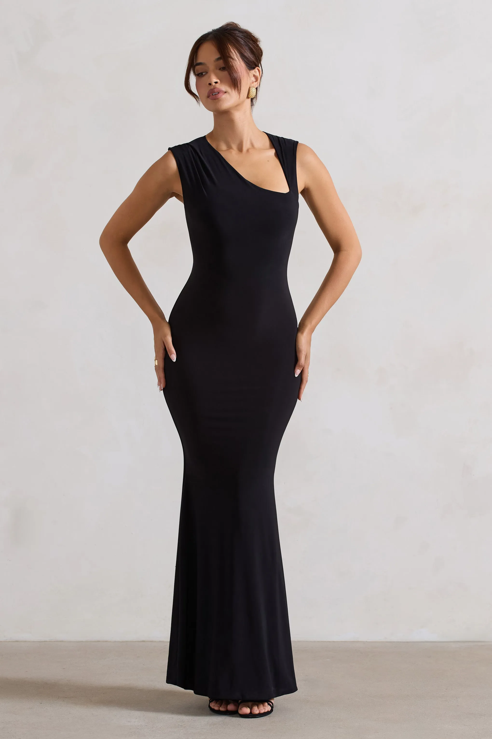 Behind The Scenes | Black Sleeveless Cut-Out Maxi Dress Club L London