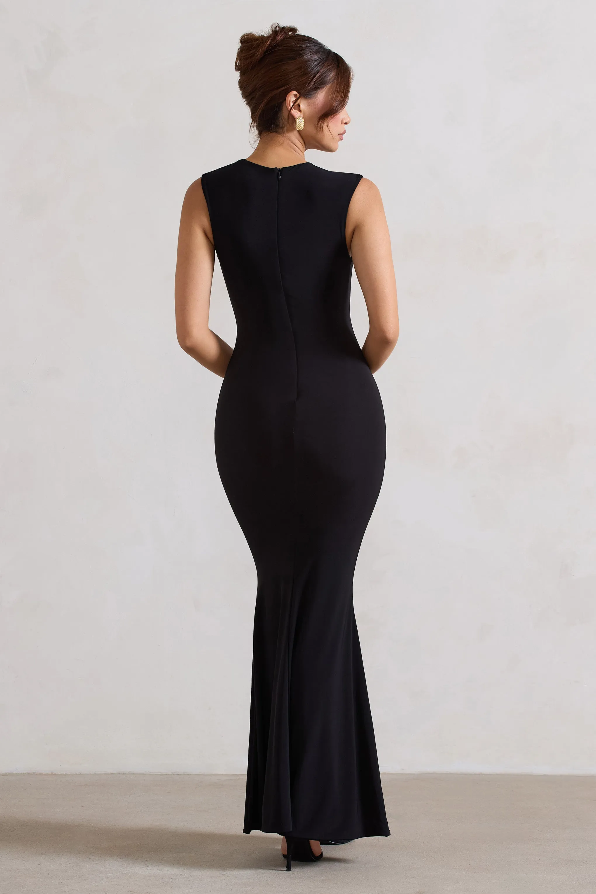 Behind The Scenes | Black Sleeveless Cut-Out Maxi Dress Club L London