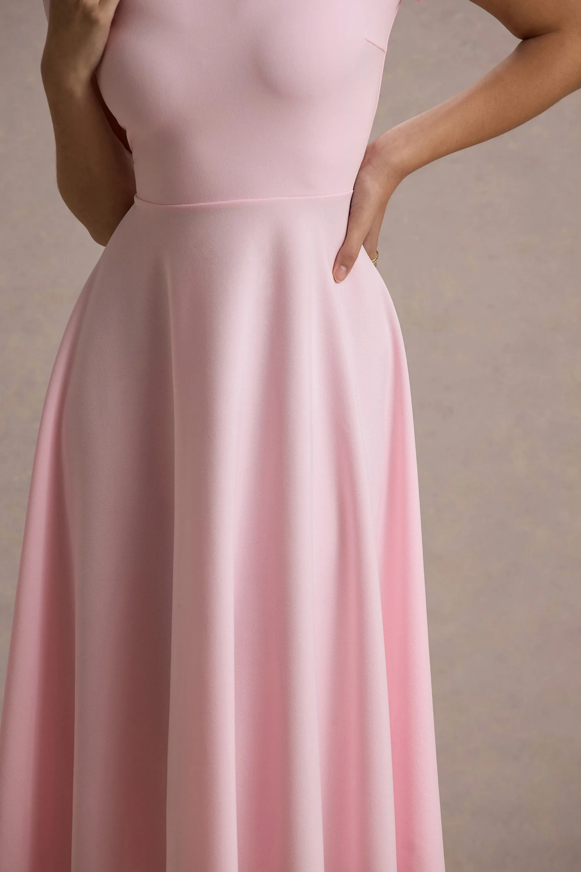 Bellona | Pink High-Neck High-Low Midi Dress Club L London