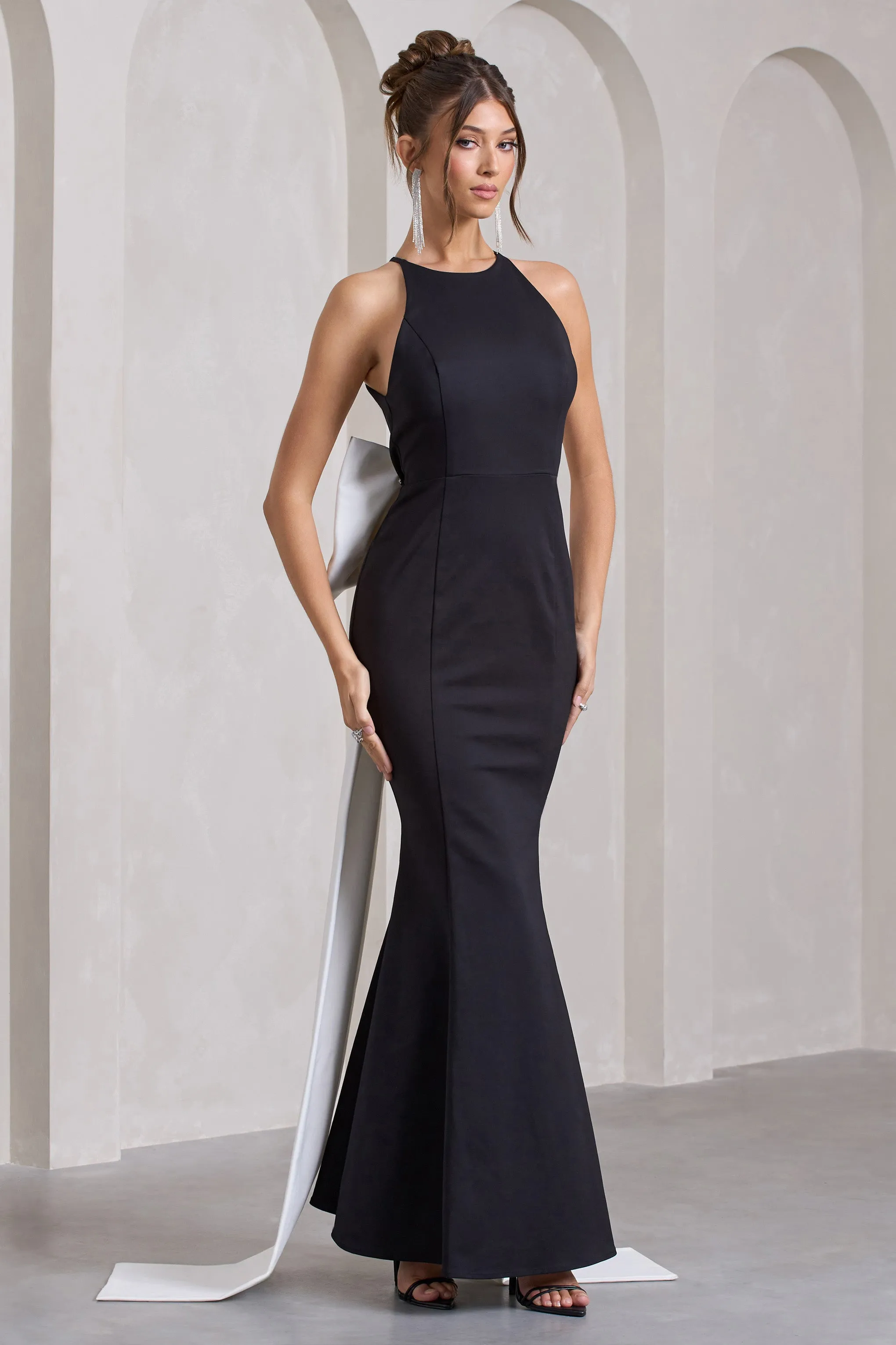 Bestow | Black Open-Back Maxi Dress With Oversized White Bow Club L London