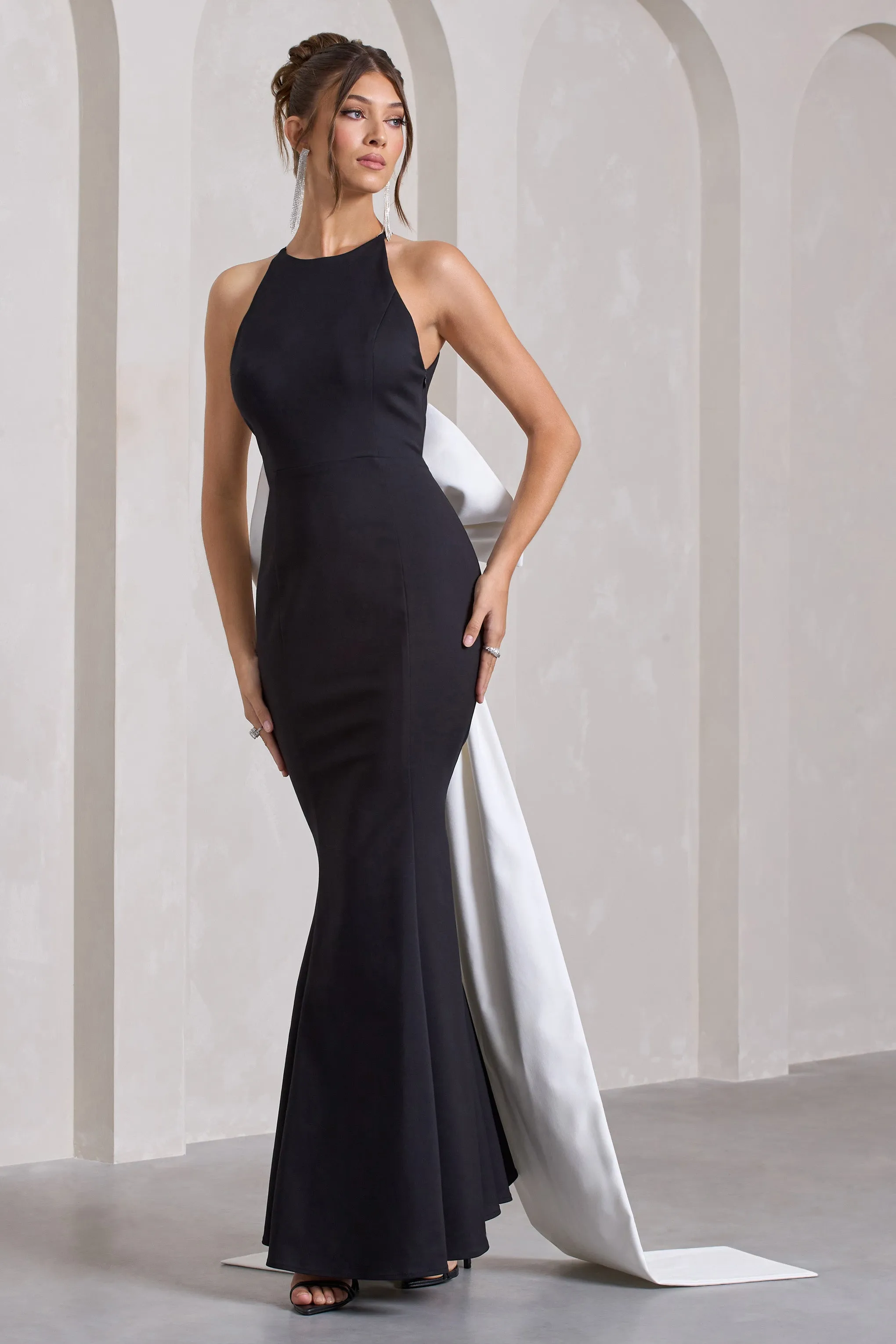 Bestow | Black Open-Back Maxi Dress With Oversized White Bow Club L London