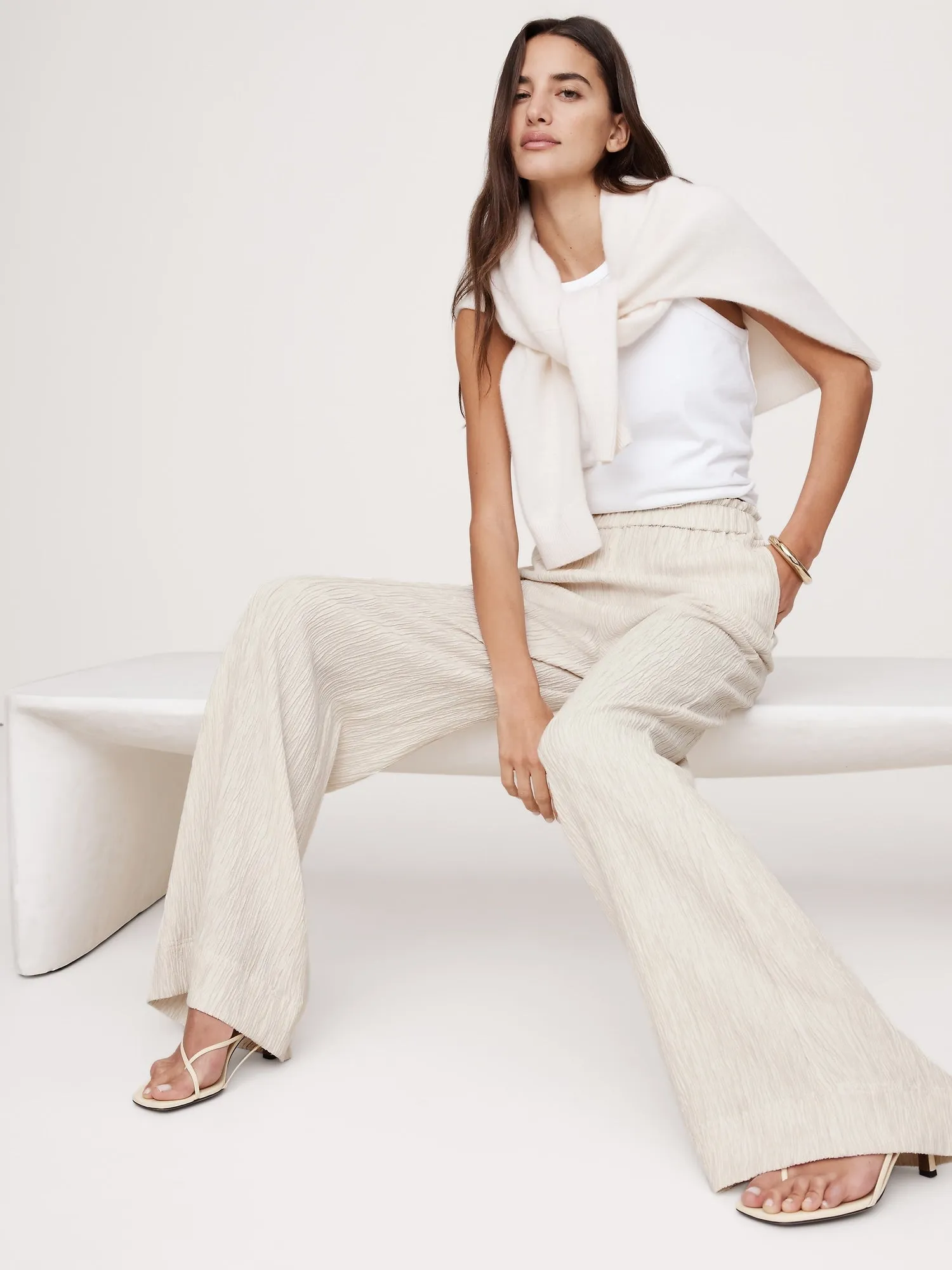Crinkle Crepe Pull-On Pant Banana Republic