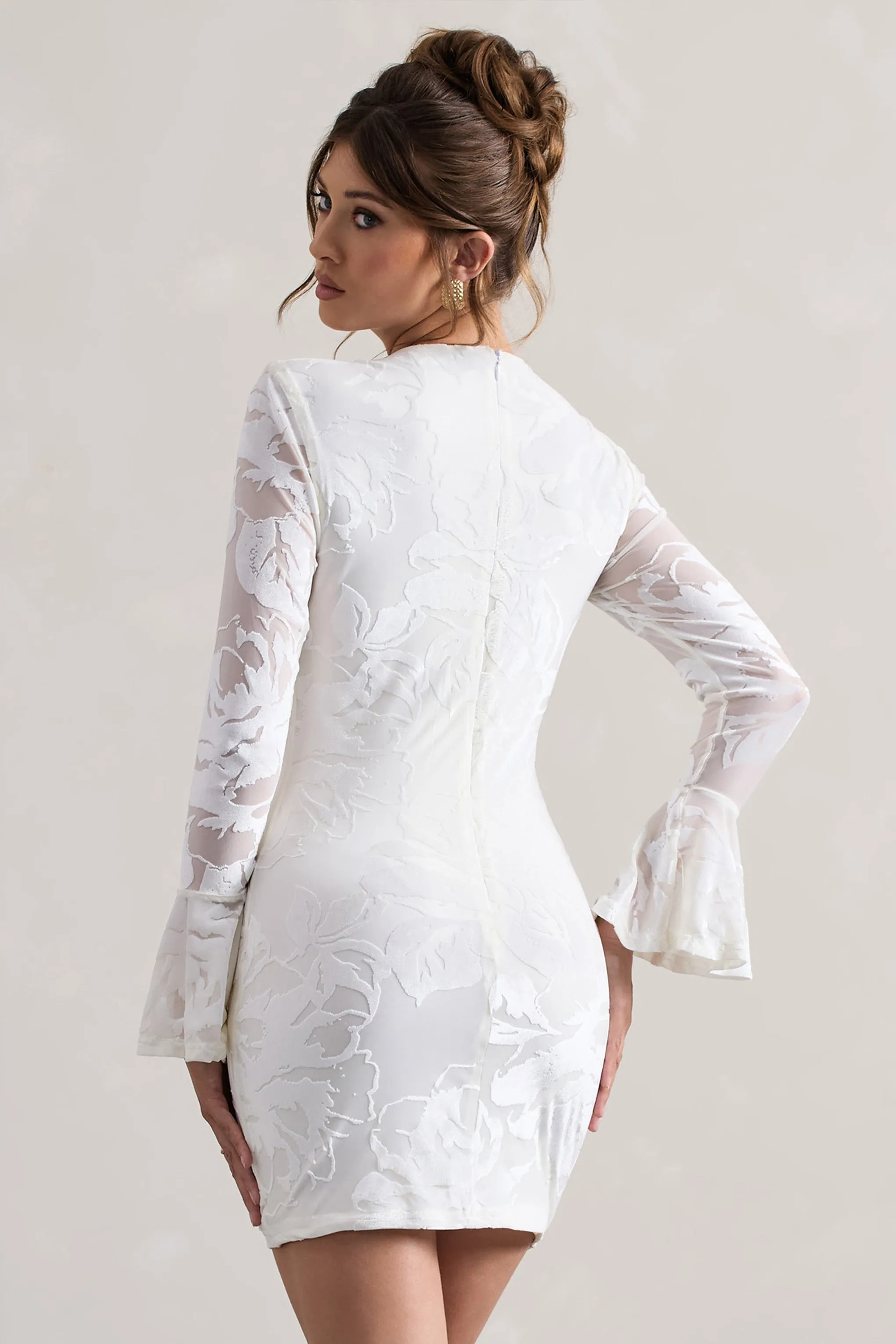 Della | White Bodycon Flared-Sleeve Micro Mini Dress Club L London