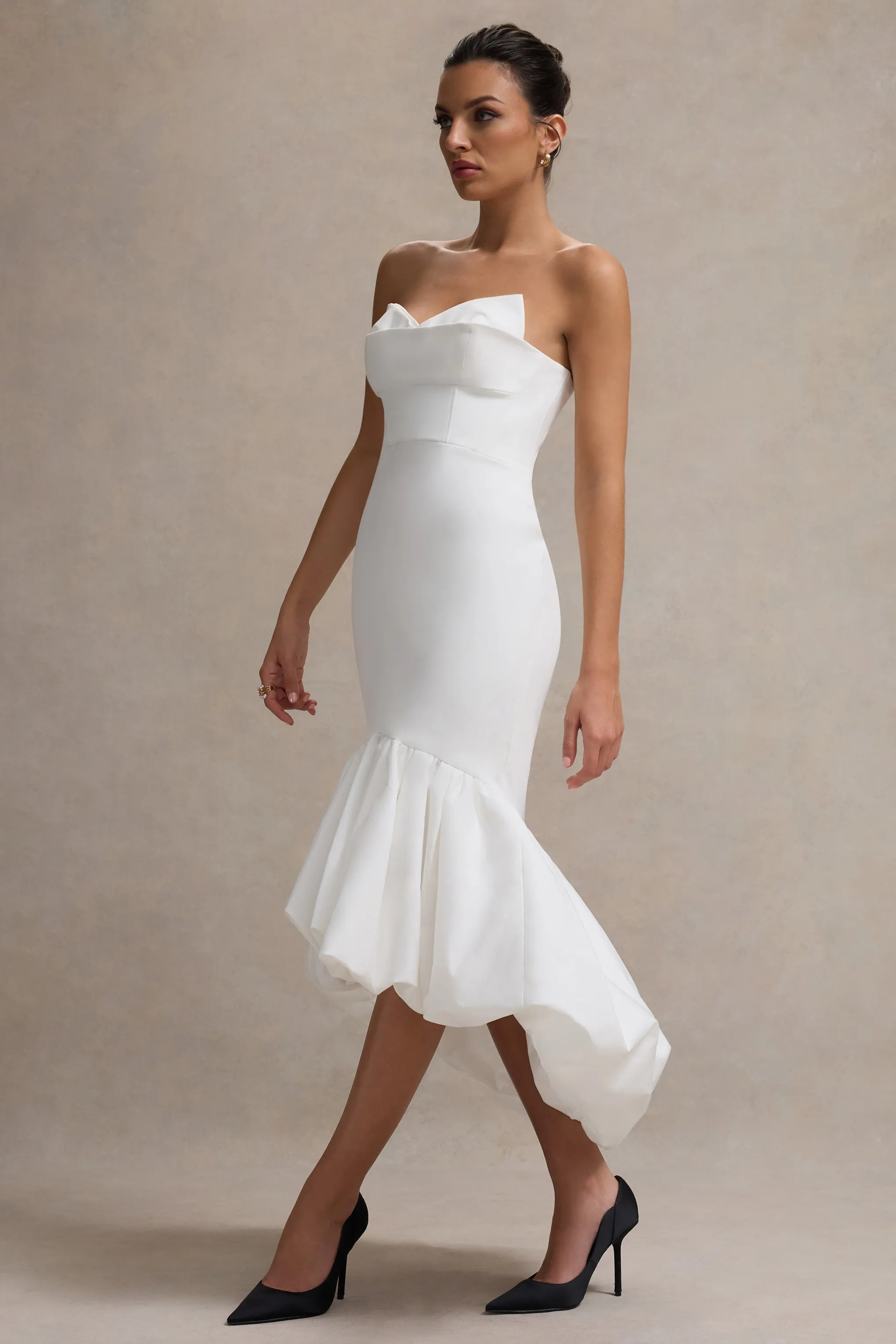 Emmelina | White Corset Maxi Dress With Volume Hem Club L London