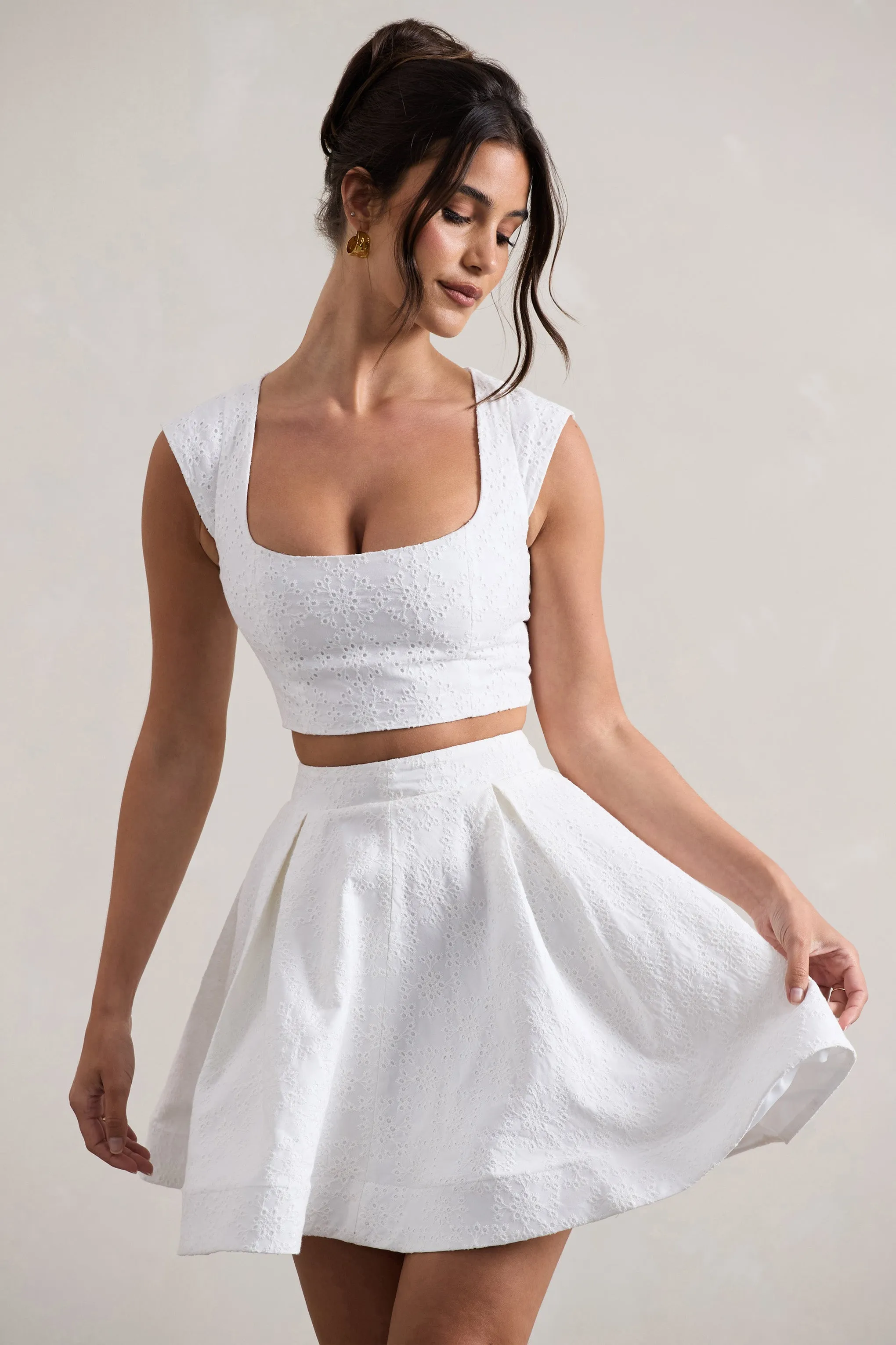 Estela | White Lace Square-Neck Crop Top Club L London