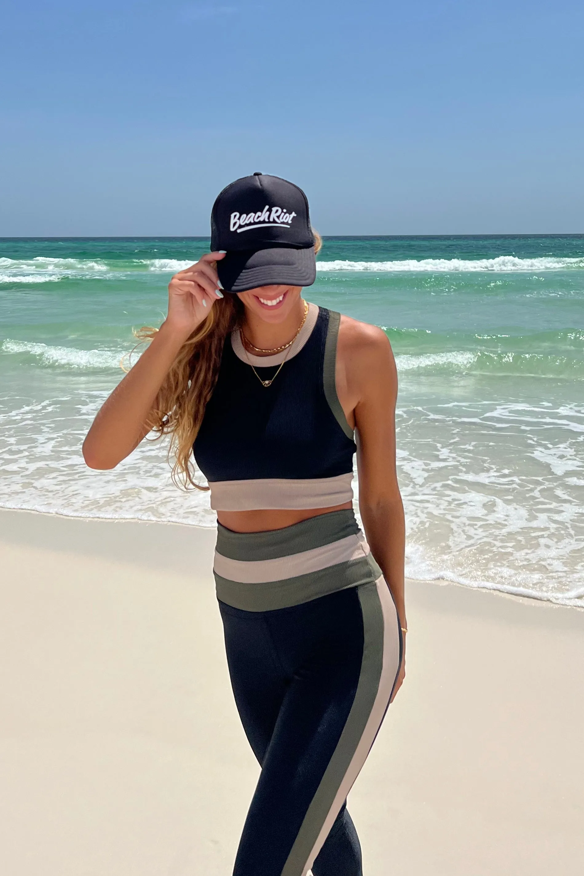 Gwen Top Military Olive Colorblock Beach Riot