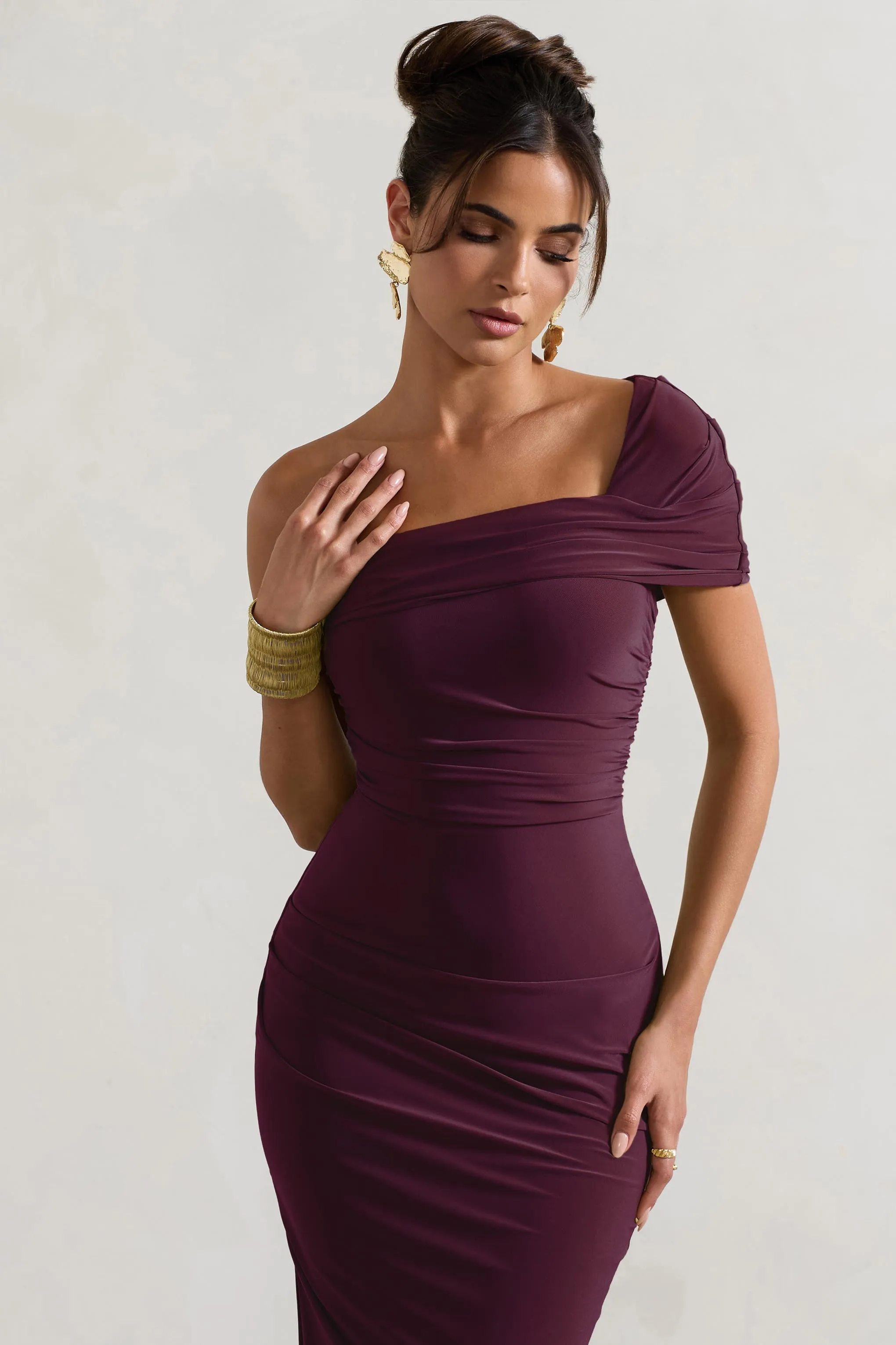 Hawaii | Plum Asymmetric One-Shoulder Split Midi Dress Club L London