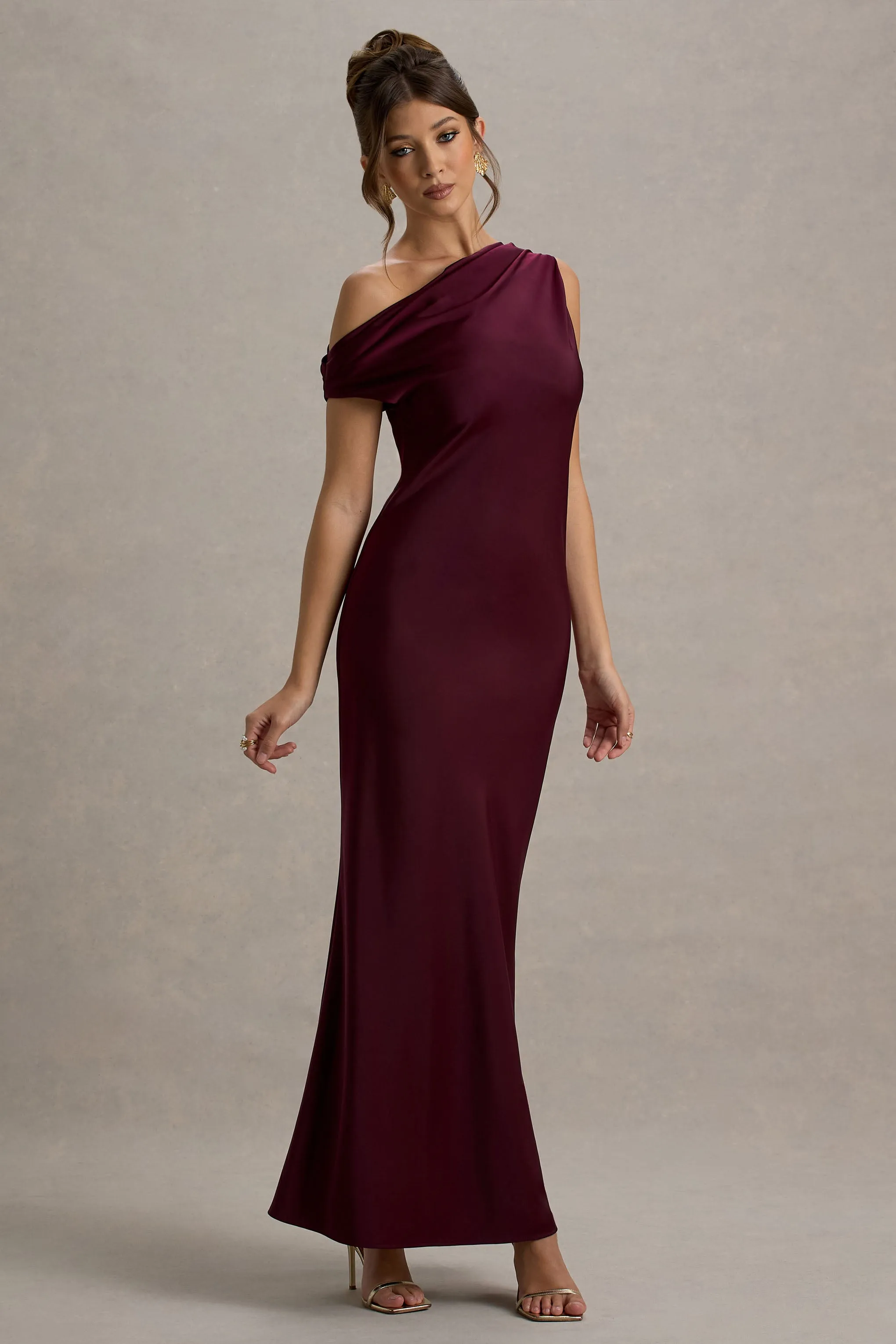 Isolde | Burgundy Satin One-Shoulder Maxi Dress Club L London