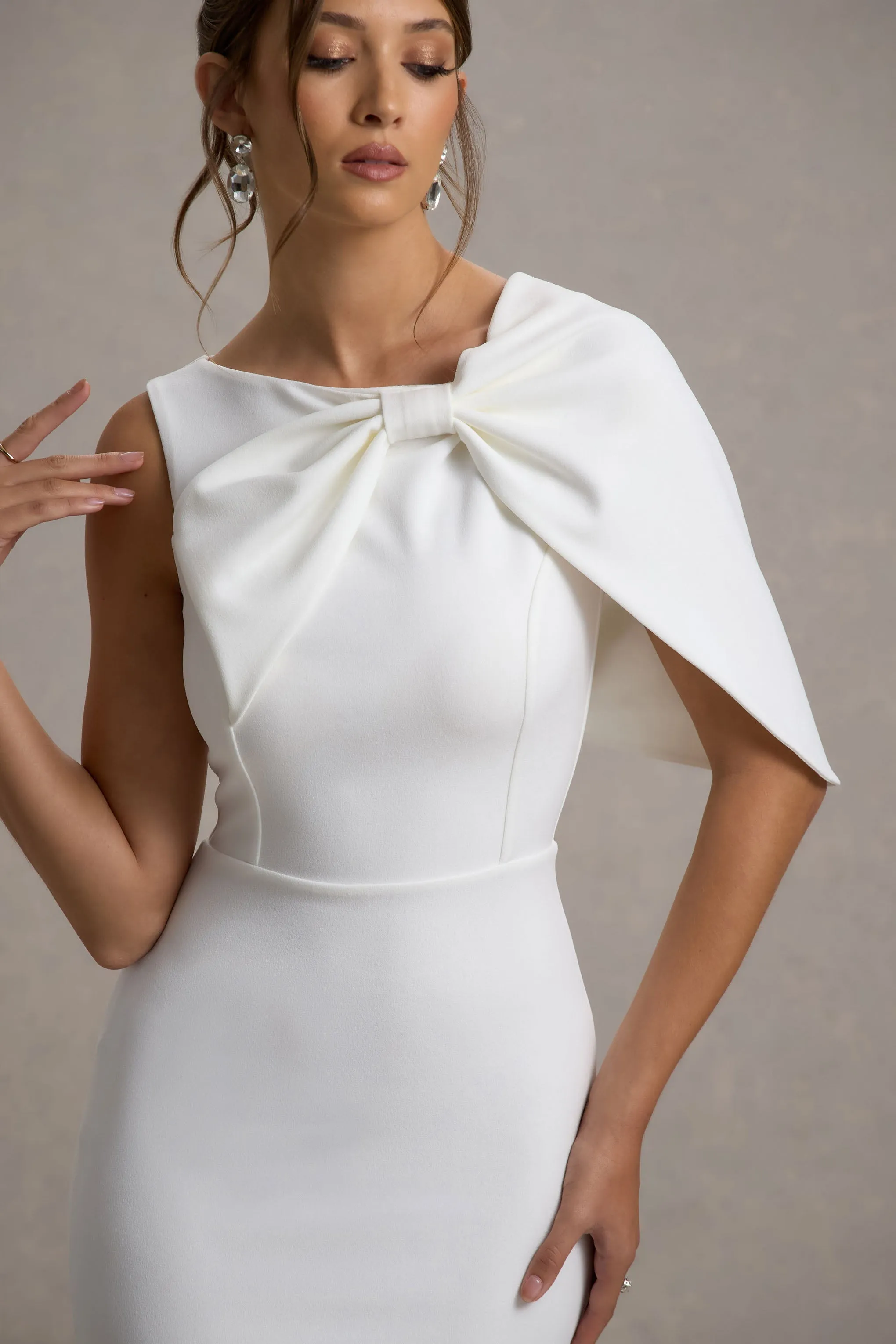 Jamela | White One-Sleeve Maxi Dress Club L London