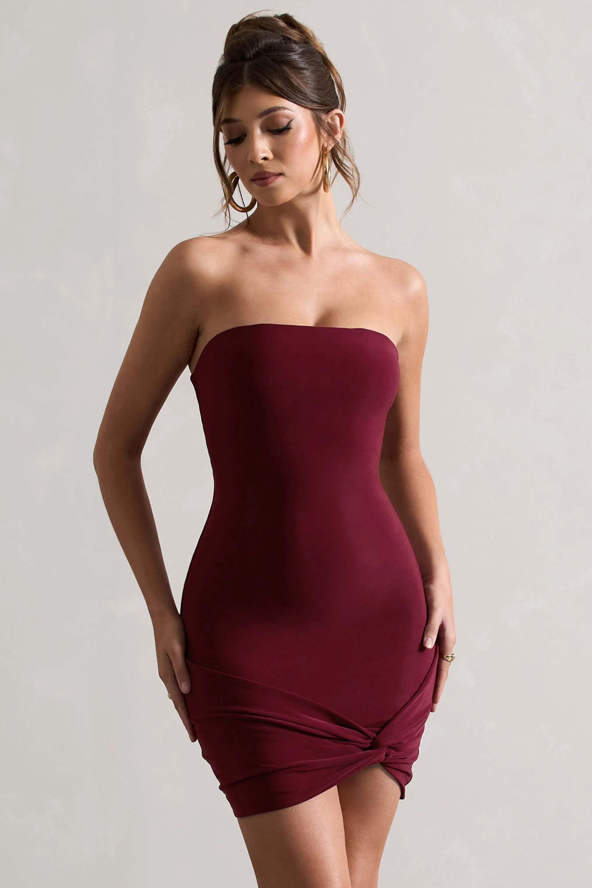 Jamie | Berry Strapless Mini Dress With Knot Skirt Club L London