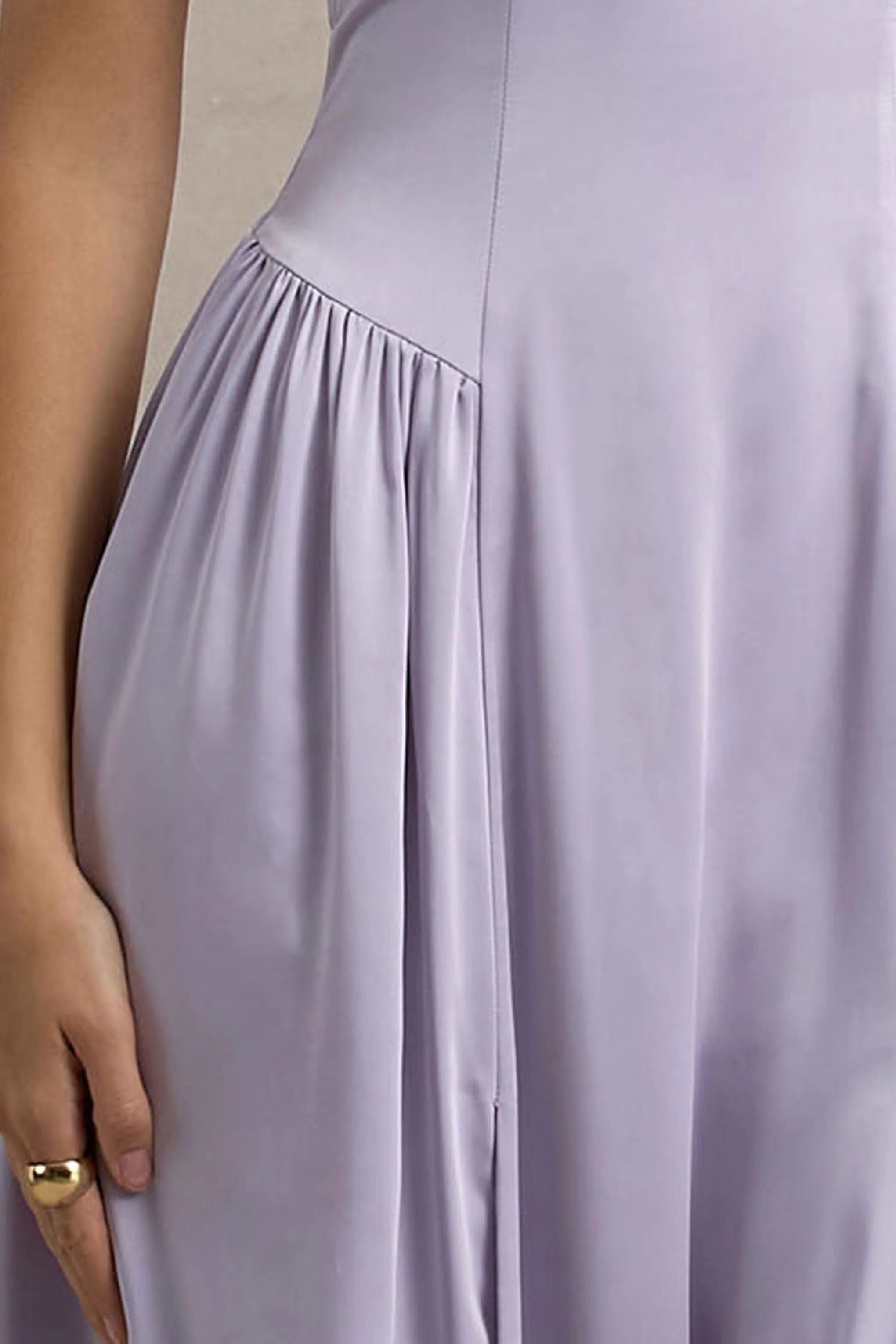 Jonas | Lilac Plunge-Neck Maxi Dress With Cami Straps Club L London