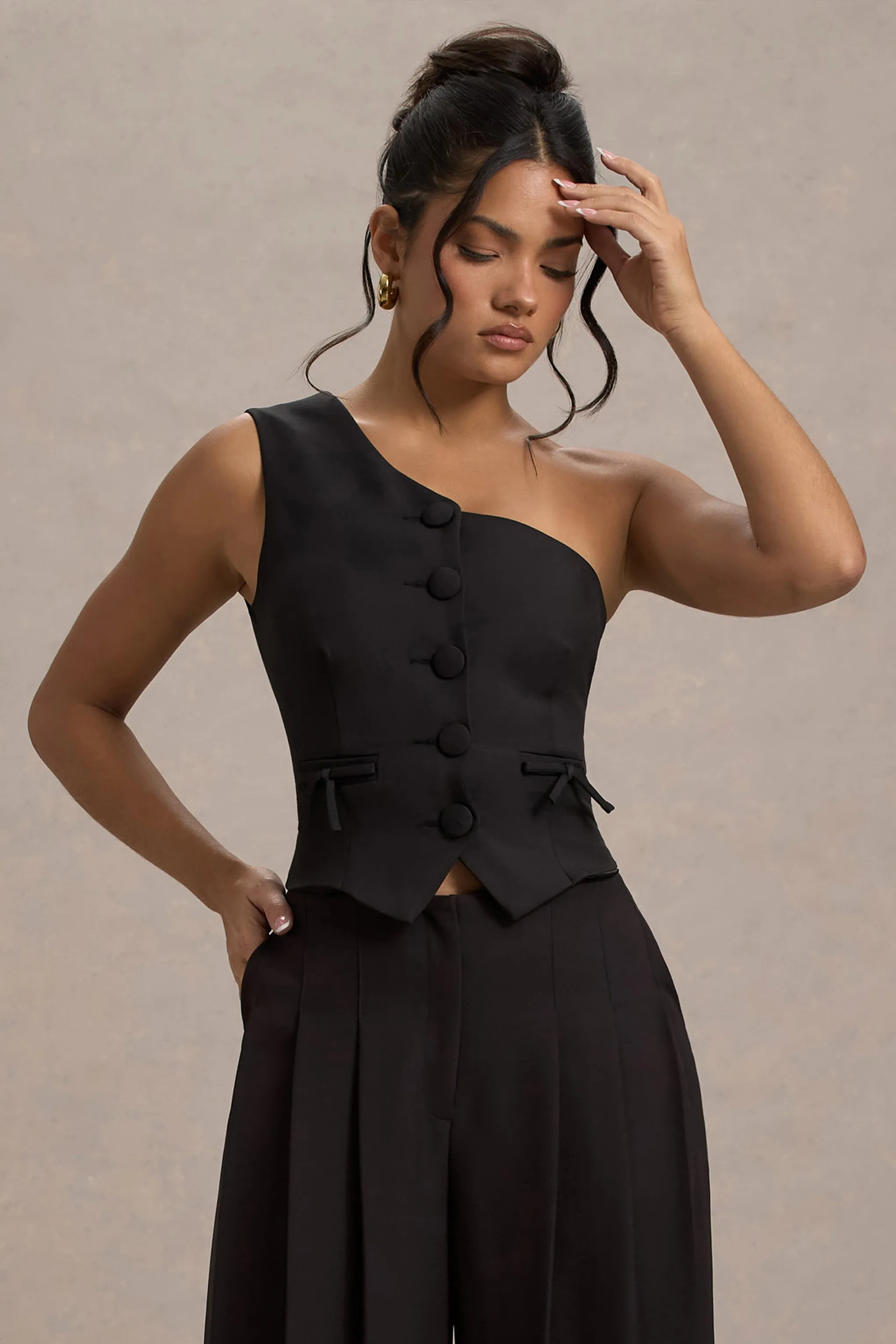 Lelia | Black One Shoulder Tailored Top With Bows Club L London