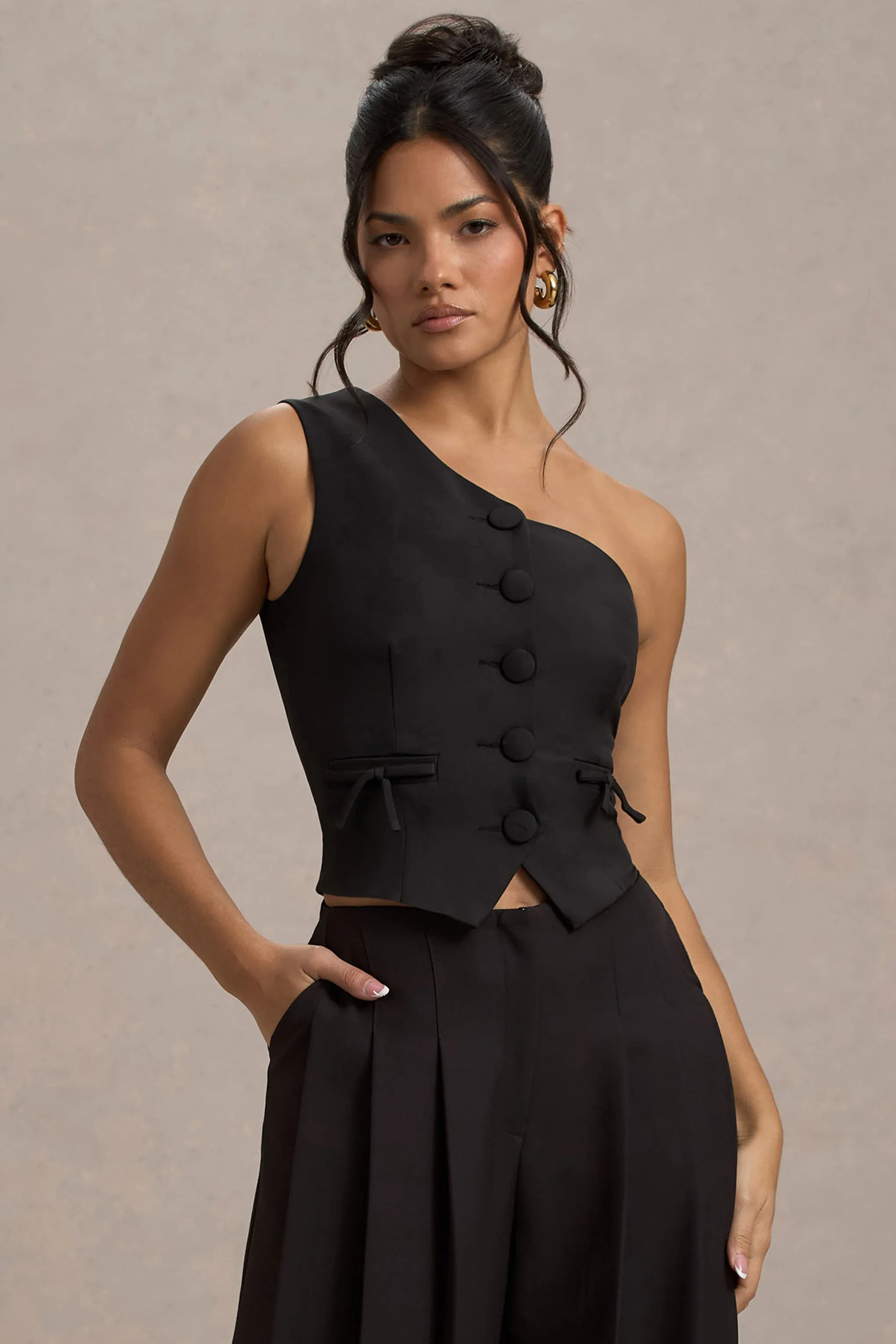 Lelia | Black One Shoulder Tailored Top With Bows Club L London