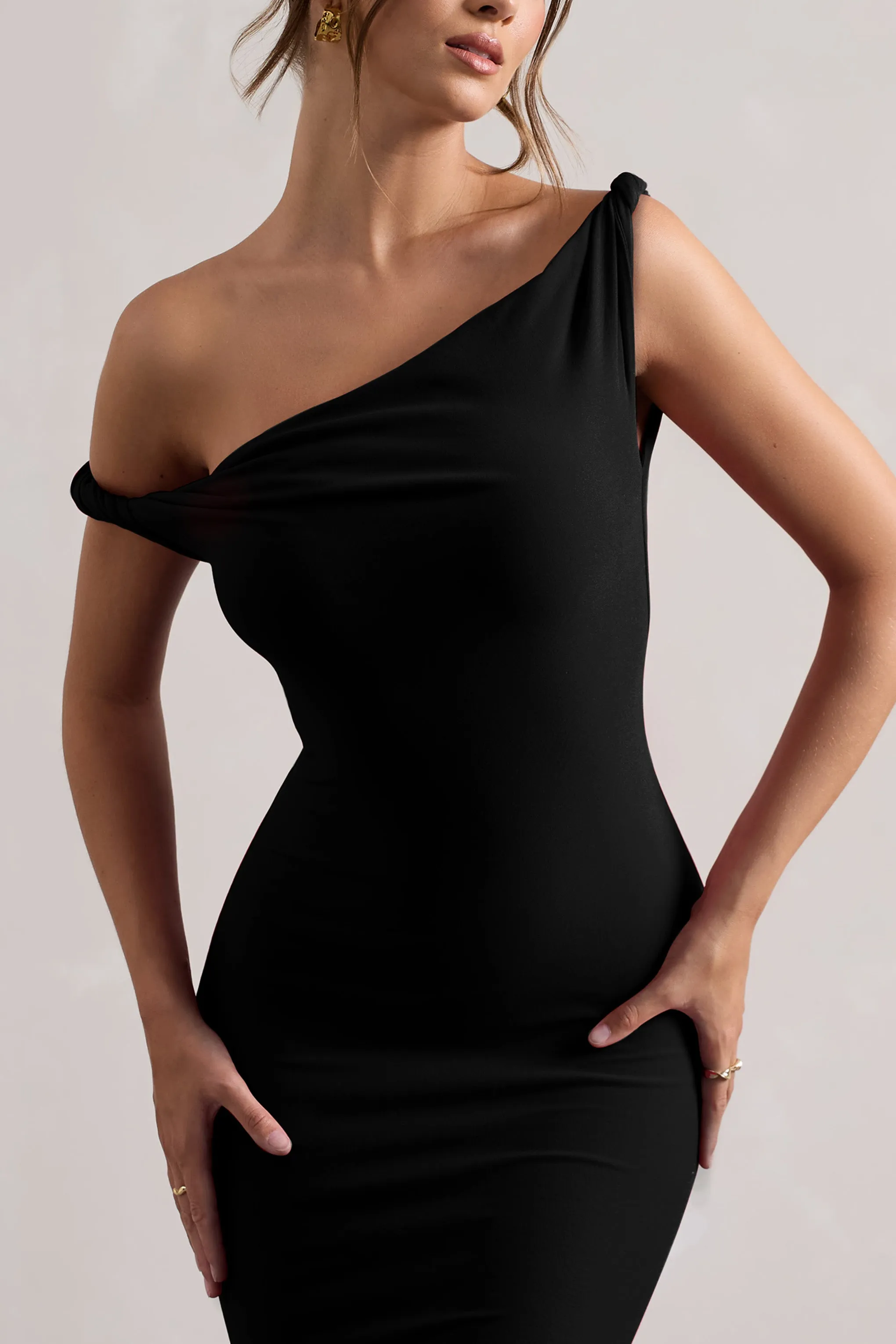 Lita | Black Twisted Asymmetric Maxi Dress Club L London