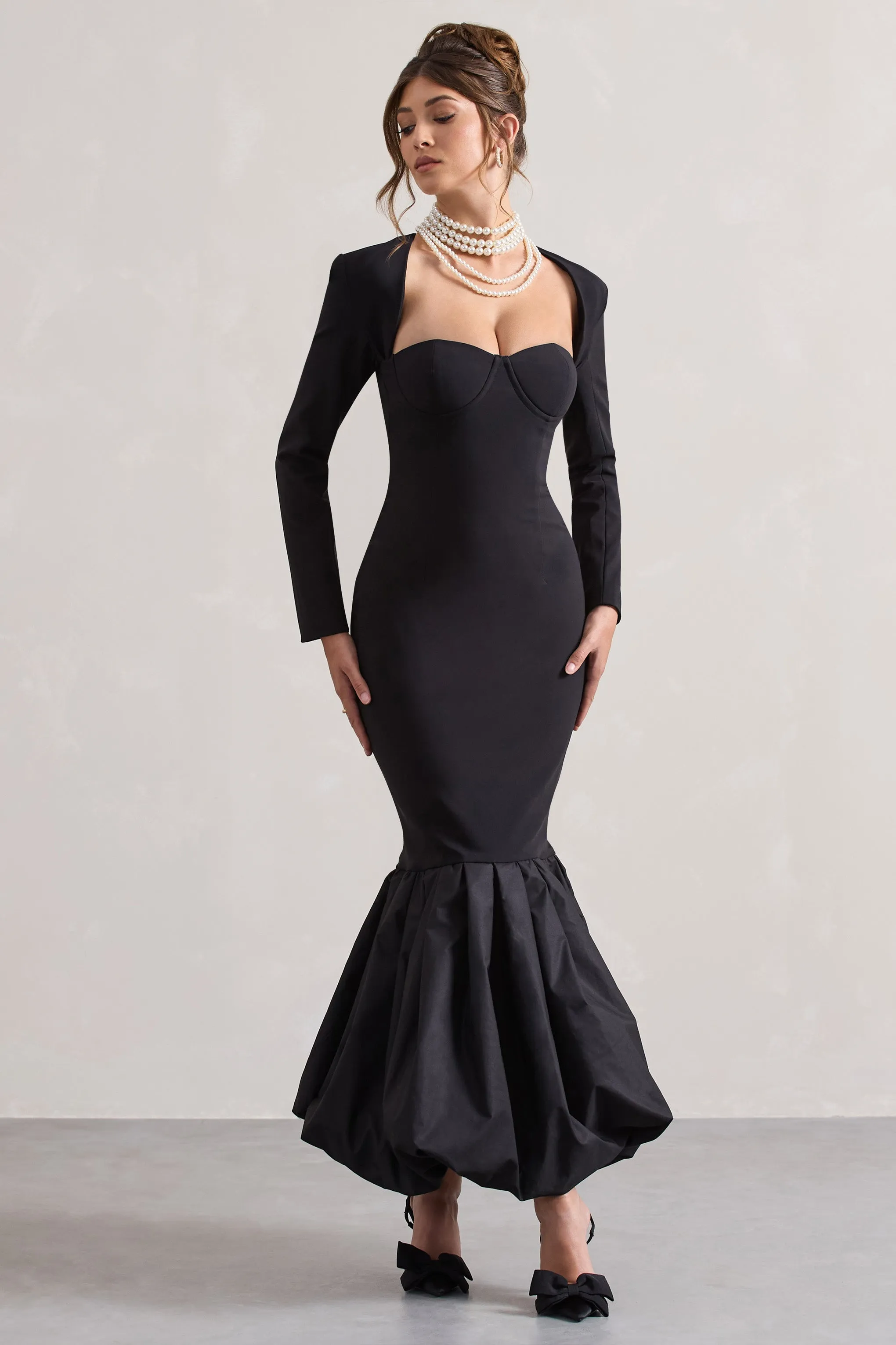 London | Black Sweetheart Maxi Dress With Volume Hem Club L London