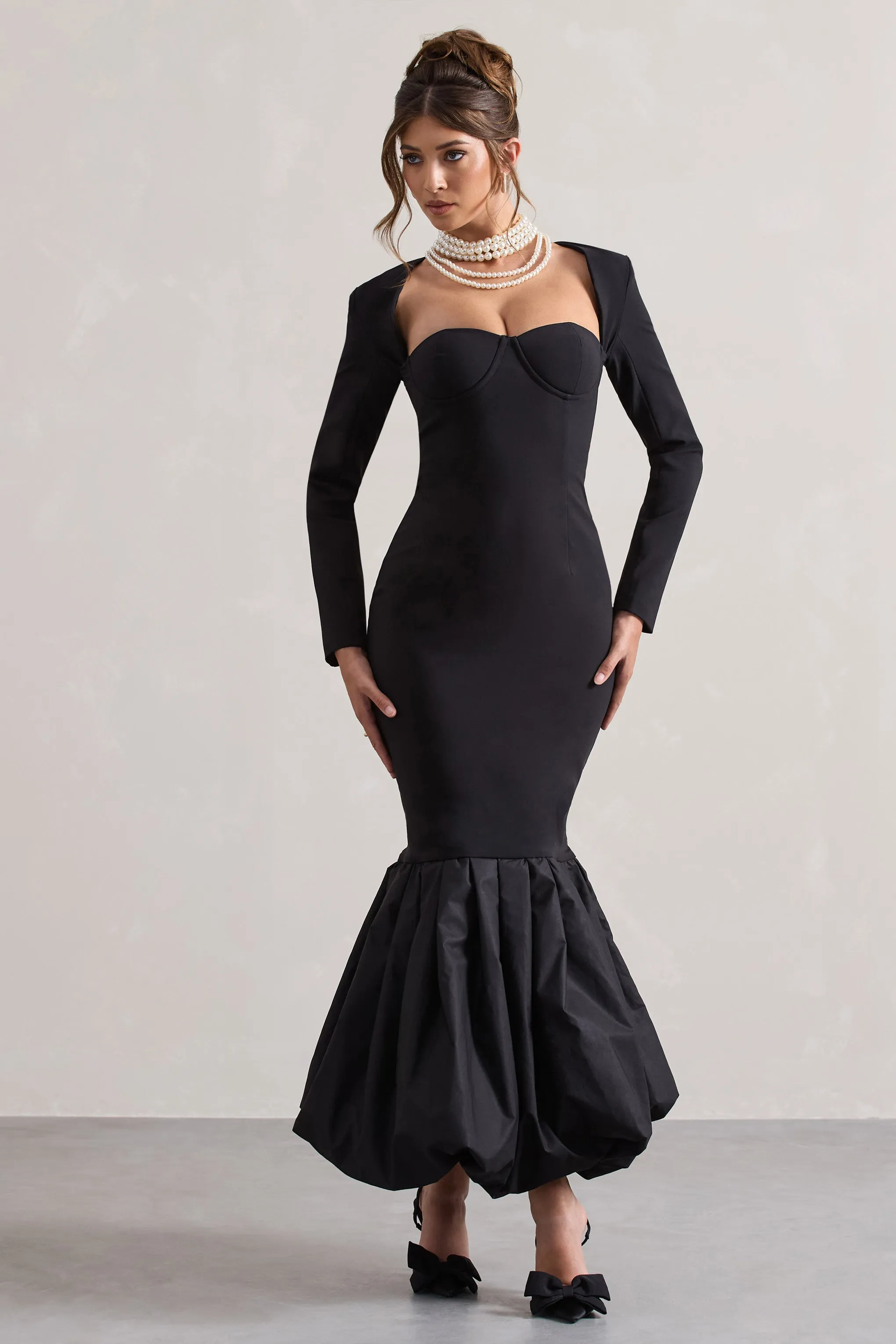 London | Black Sweetheart Maxi Dress With Volume Hem Club L London