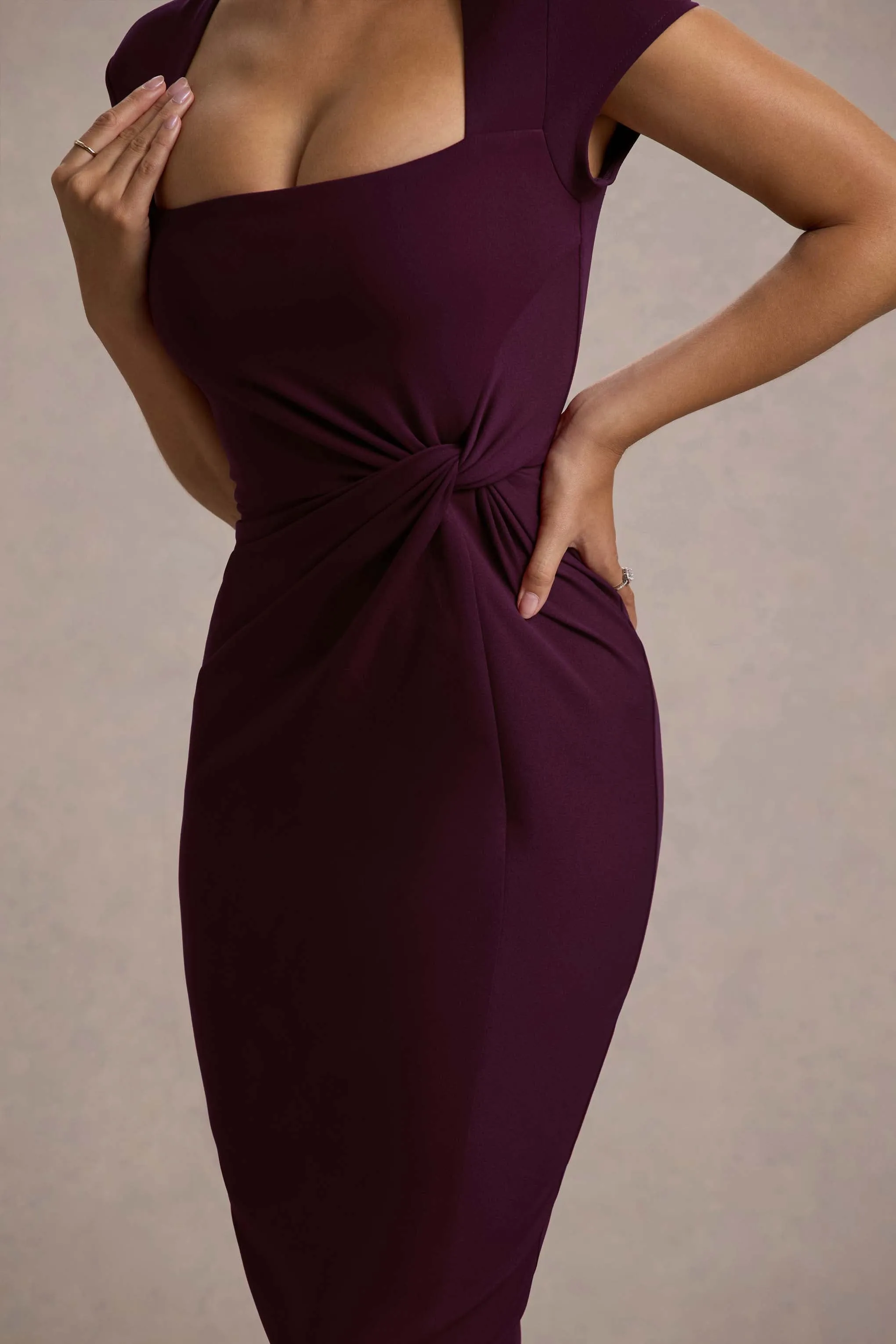 Lorenzie | Plum Square-Neck Short-Sleeve Twist Midi Dress Club L London
