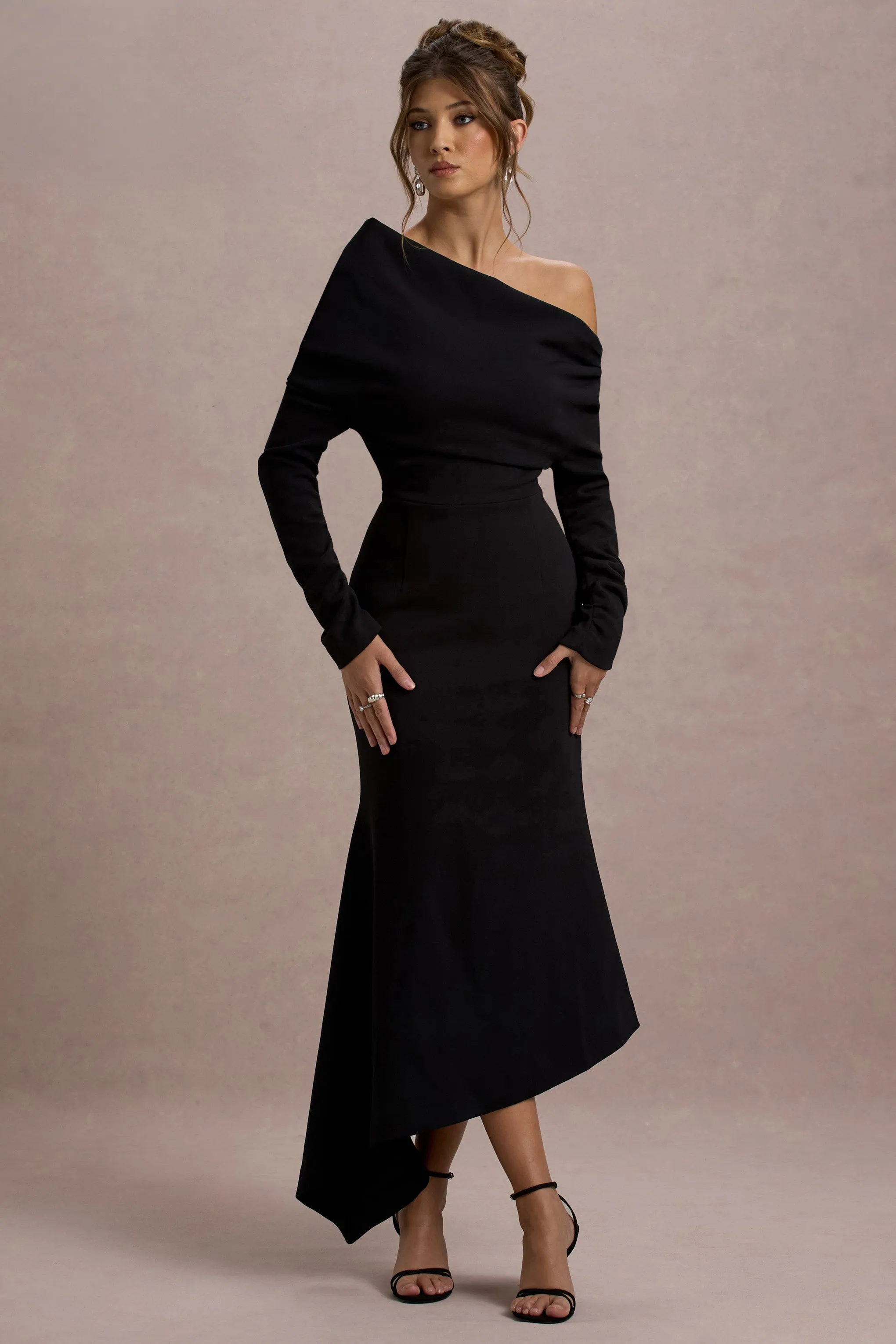 Lou | Black One-Shoulder Asymmetric Maxi Dress Club L London