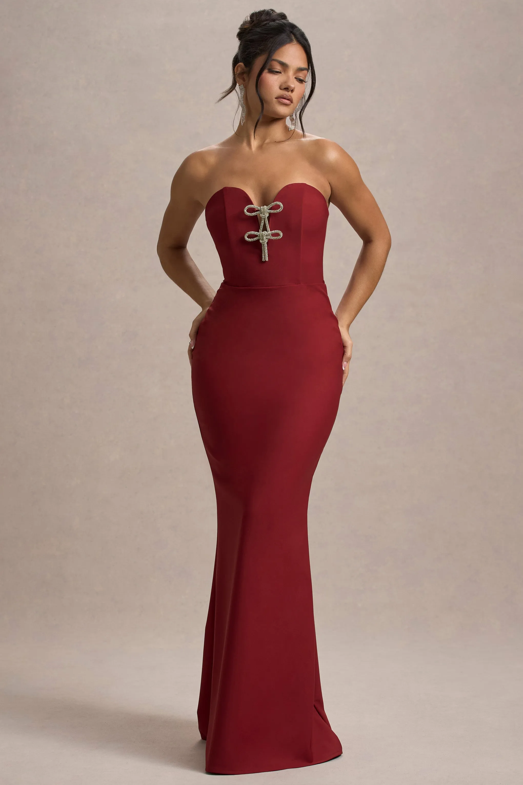 Molly | Berry Strapless Sweetheart Maxi Dres Club L London