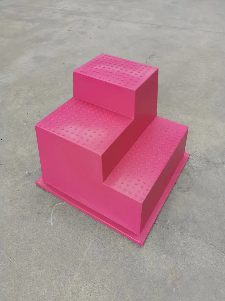 MOUNTING BLOCK