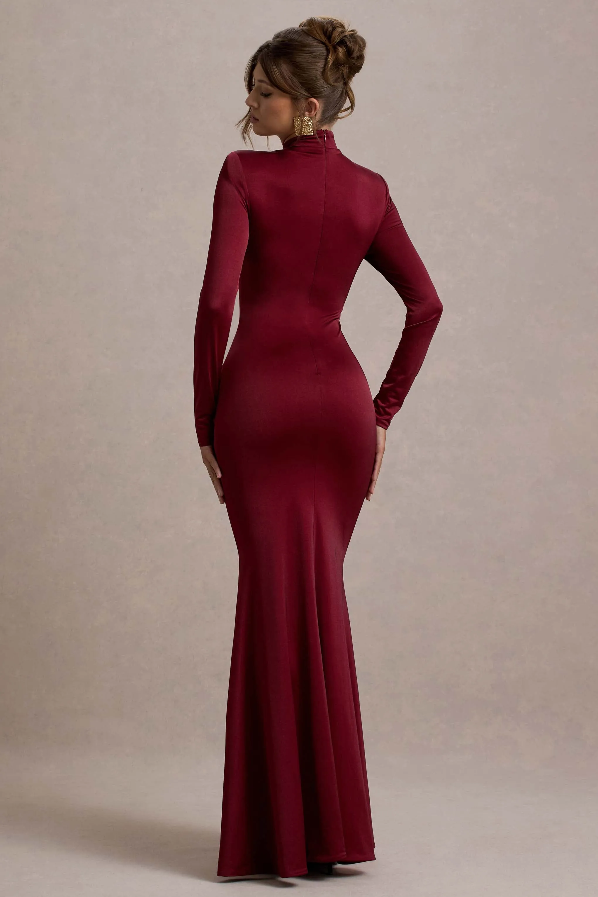 Noya | Berry Long-Sleeve Ruched Maxi Dress Club L London