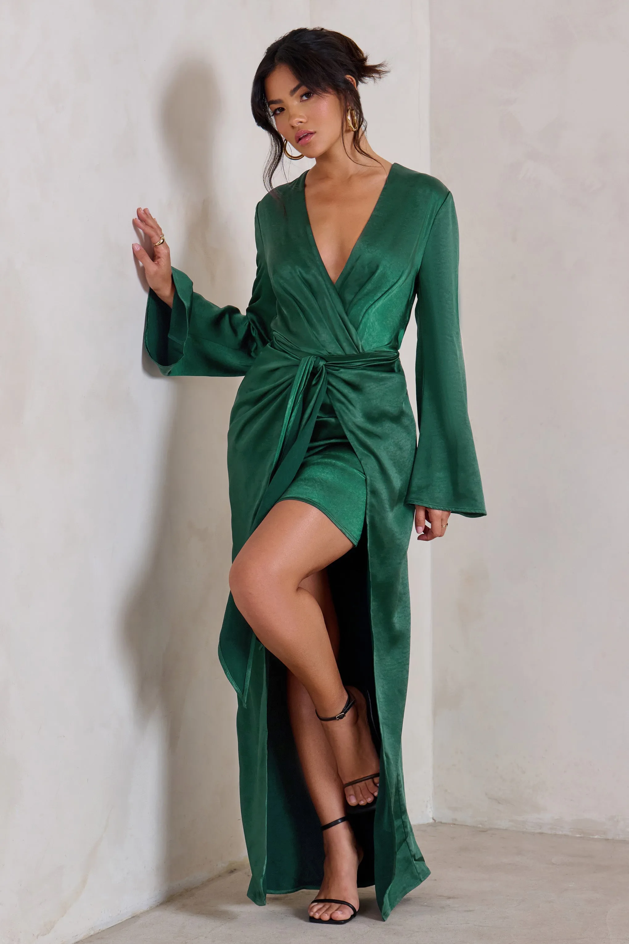 Patricia | Green Extreme Plunge Long Sleeve Maxi Dress With Tie Detail Club L London