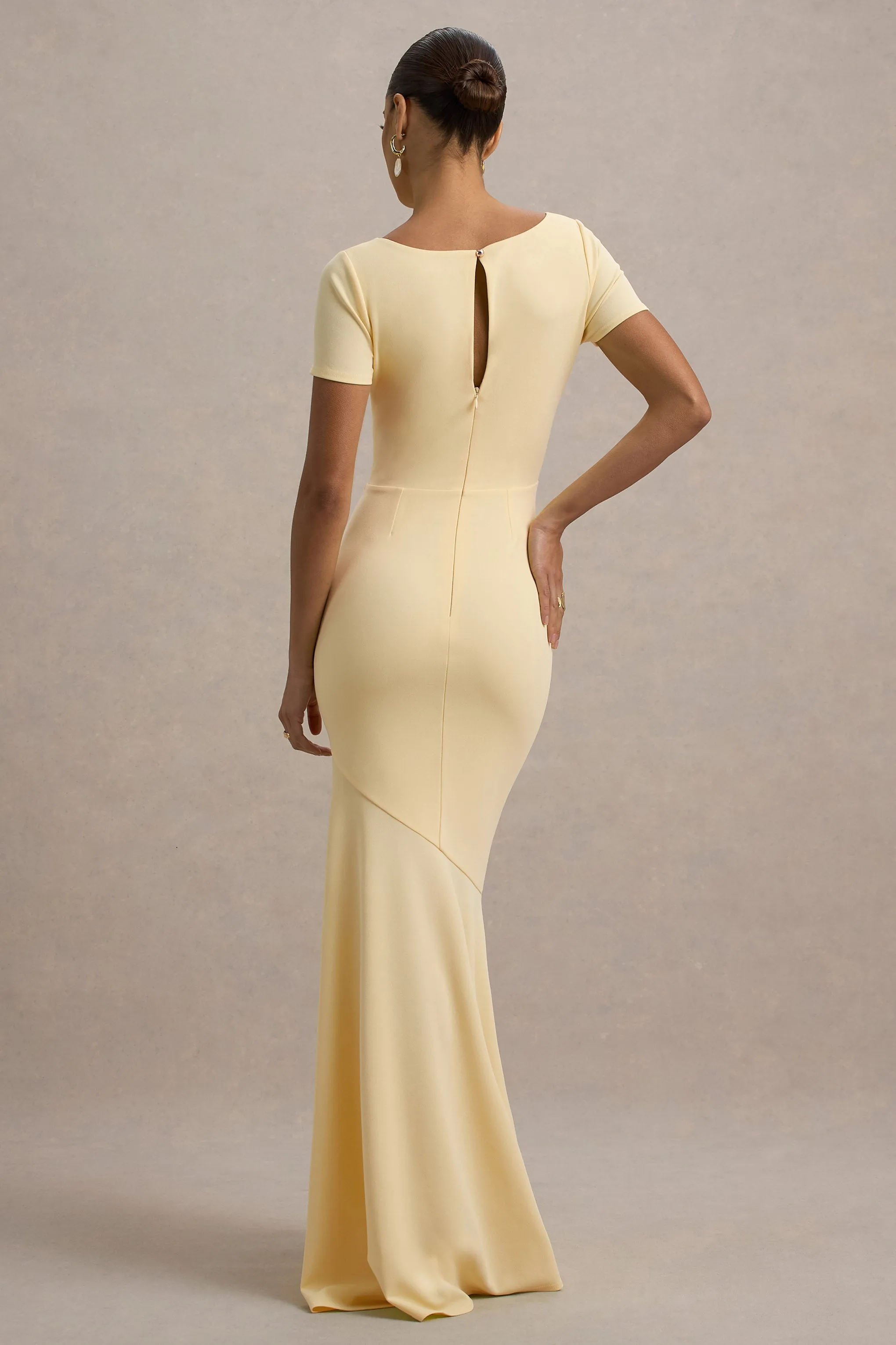 Rian | Pale Lemon Short-Sleeve Maxi Dress Club L London