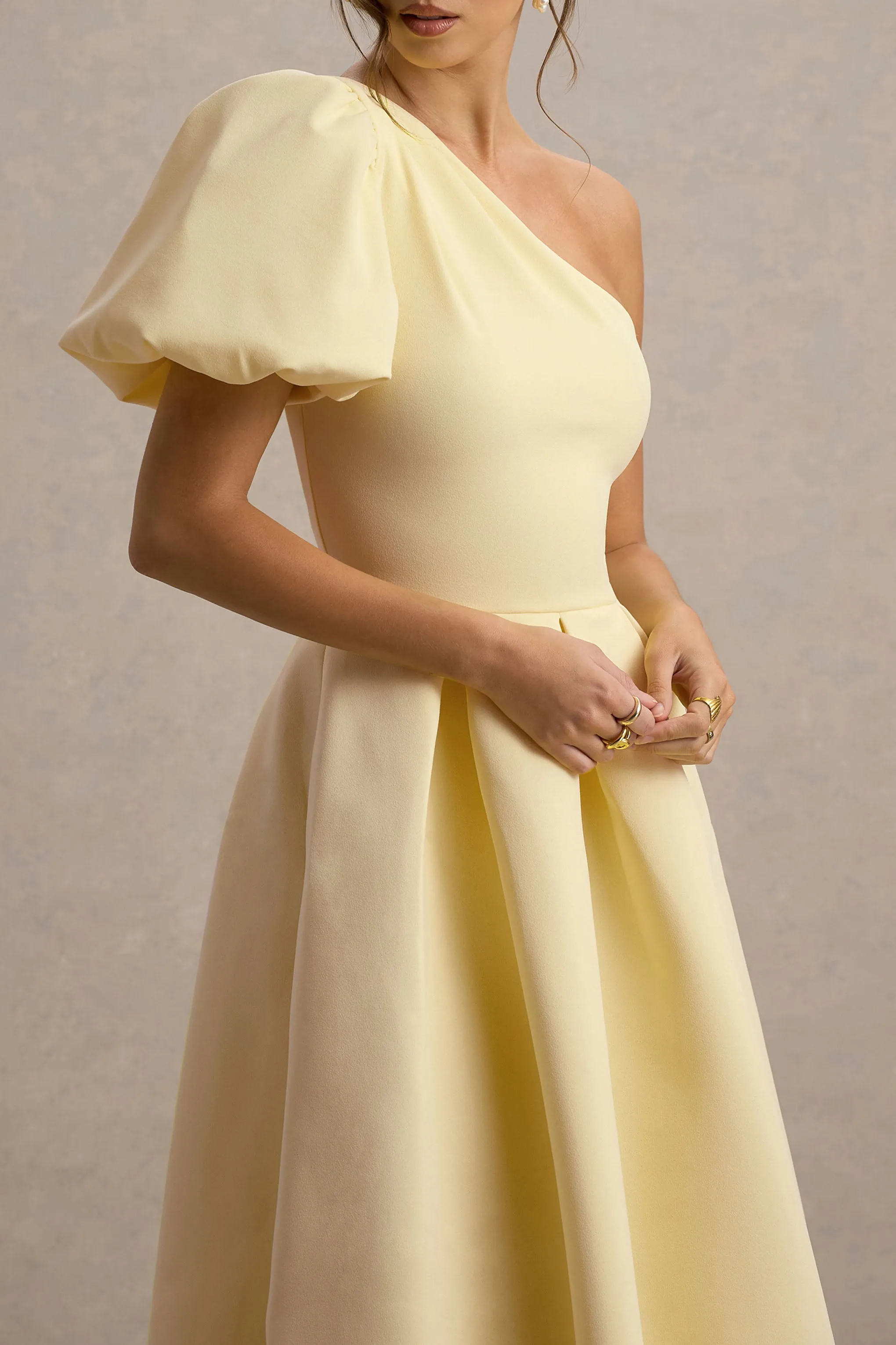 Rochelle | Pale Lemon Asymmetric Puff-Sleeve Midi Dress Club L London