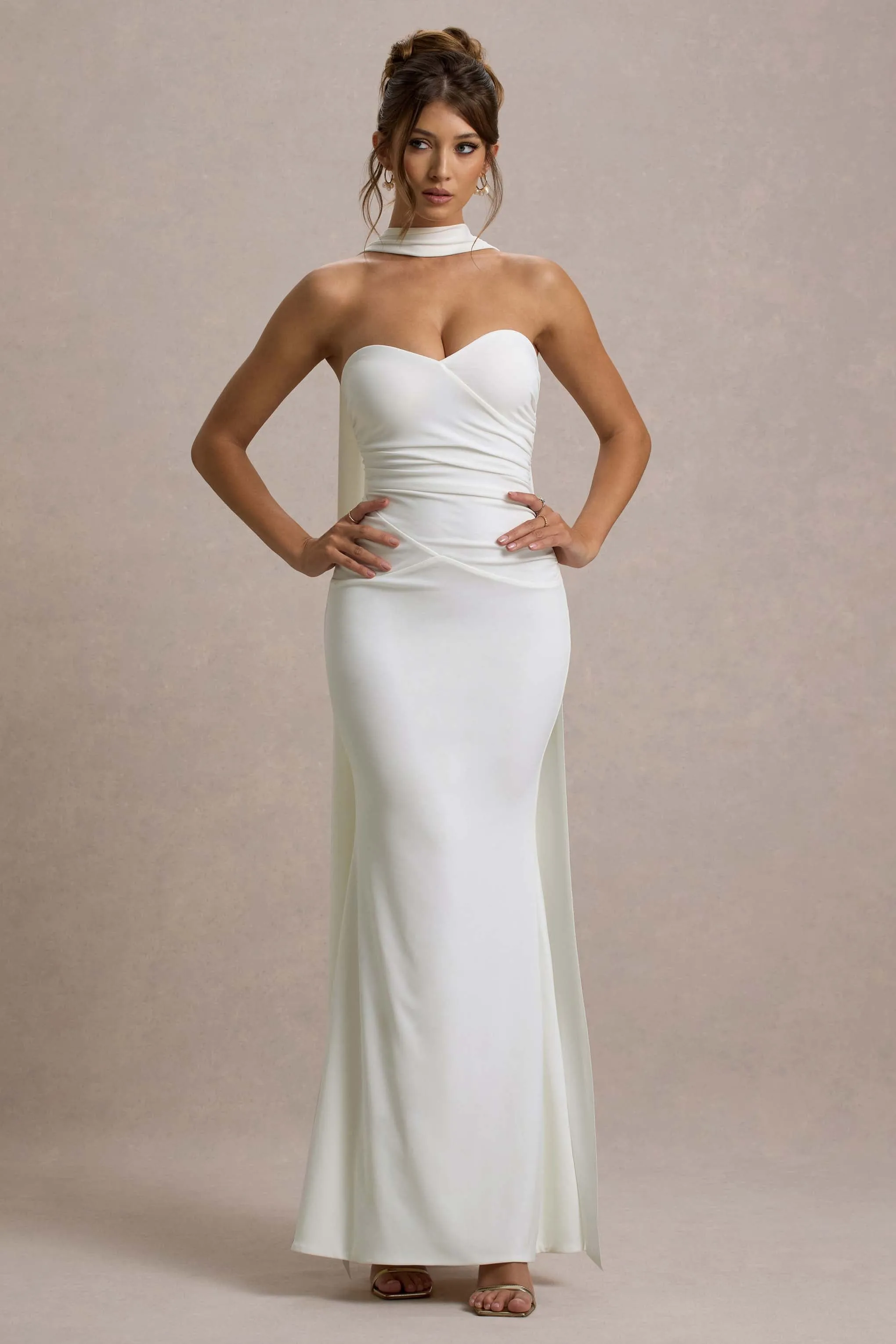 Rosabel | Cream Sweetheart Maxi Dress With Sash Club L London
