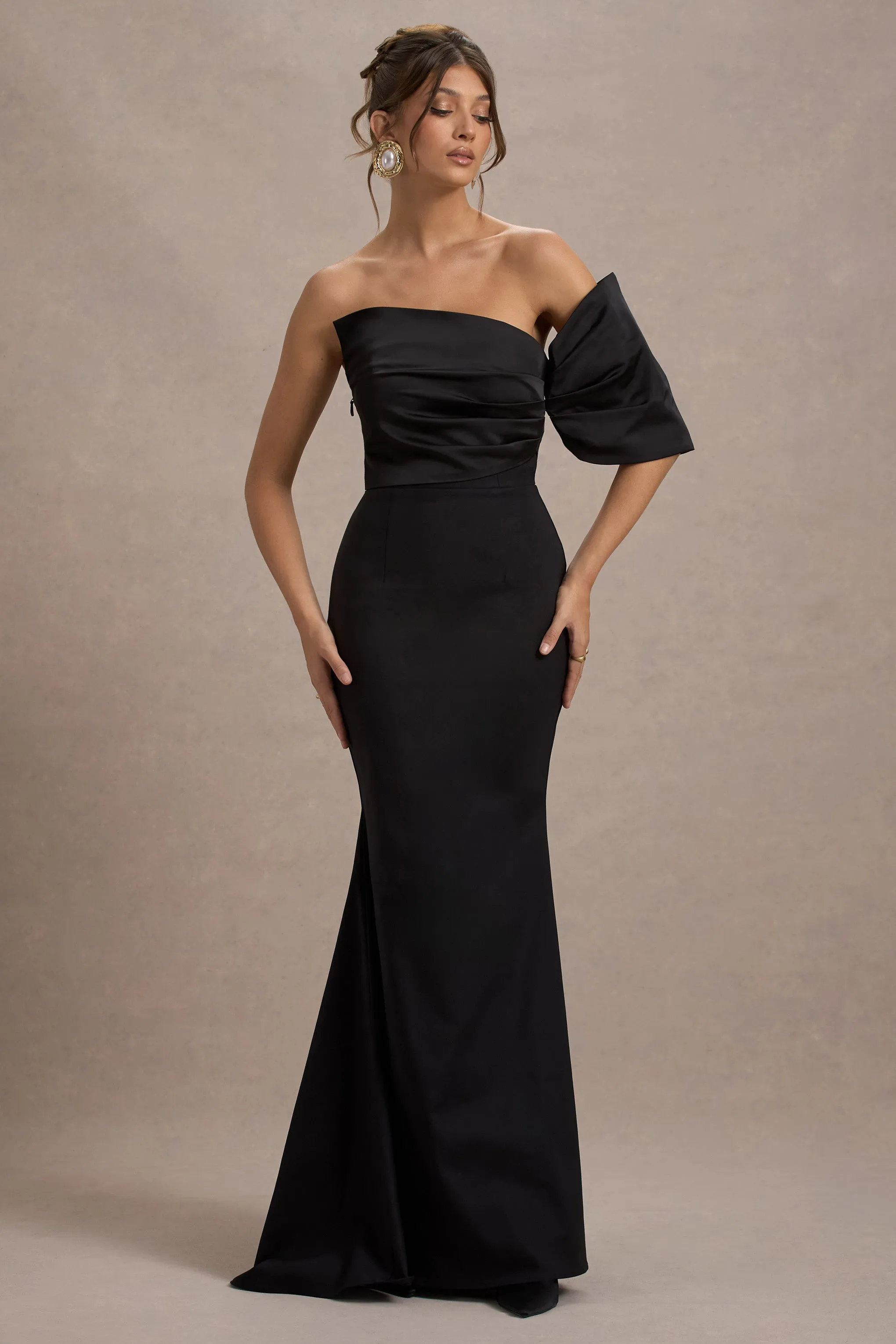 Rosora | Black Asymmetric One-Sleeve Fishtail Maxi Dress Club L London
