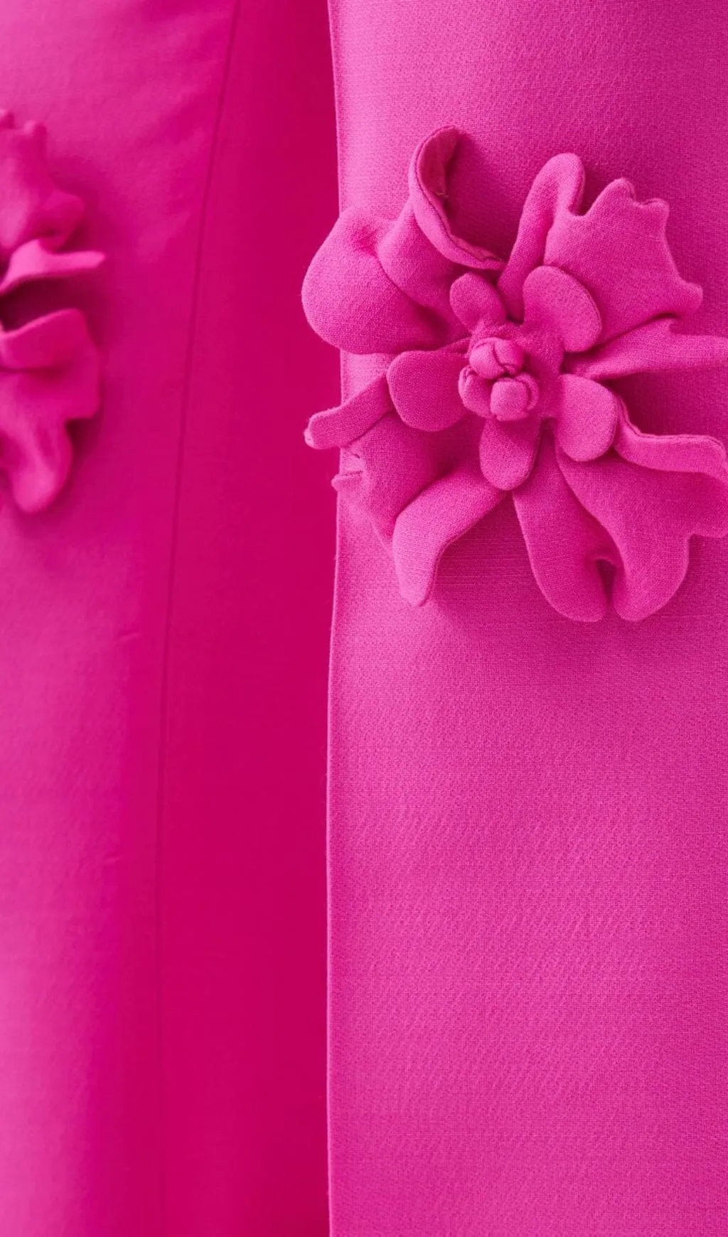 STEREO FLOWER MID-RISE JEANS IN PINK Gloria Lanvin