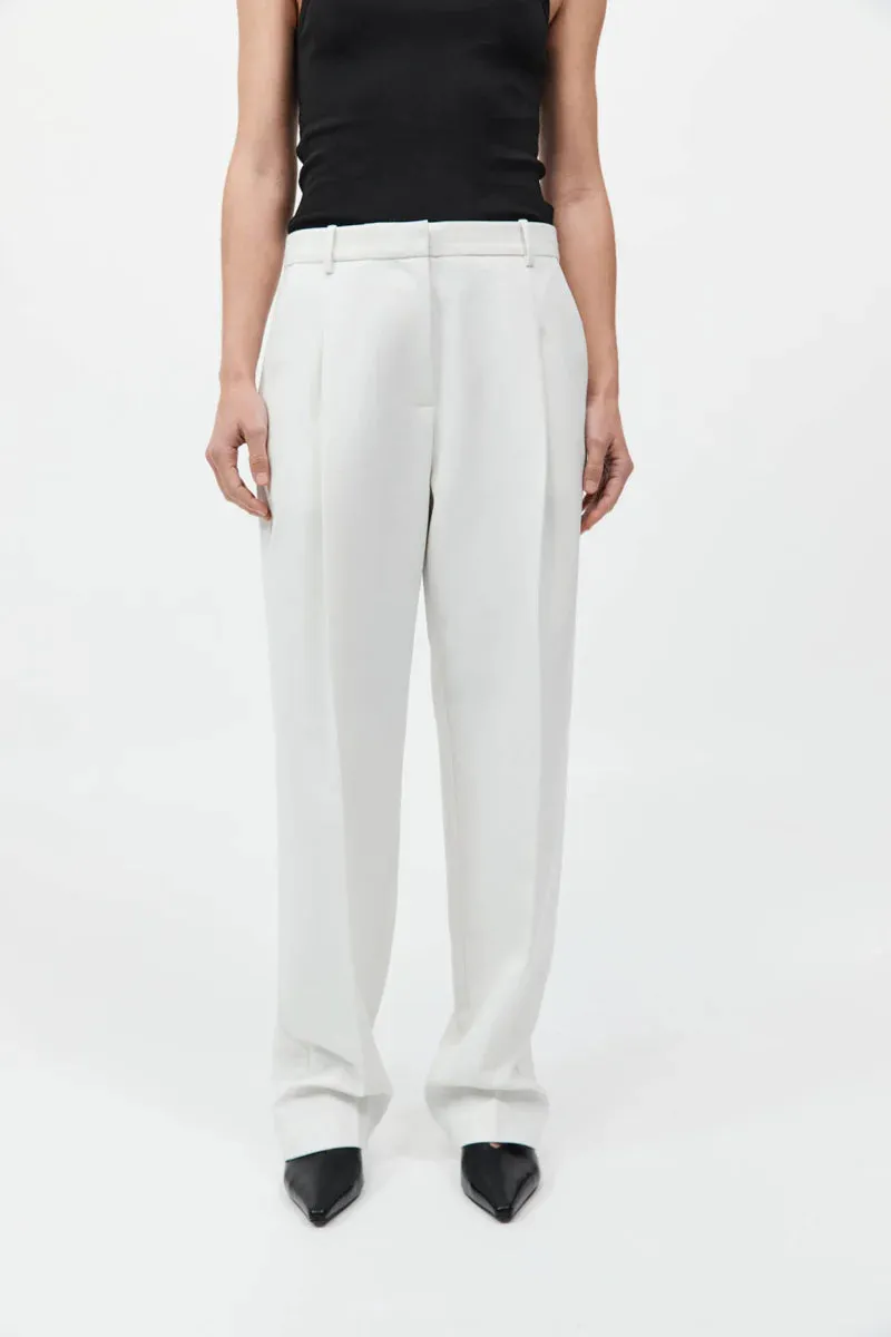 Tailored Pleat Pant in White