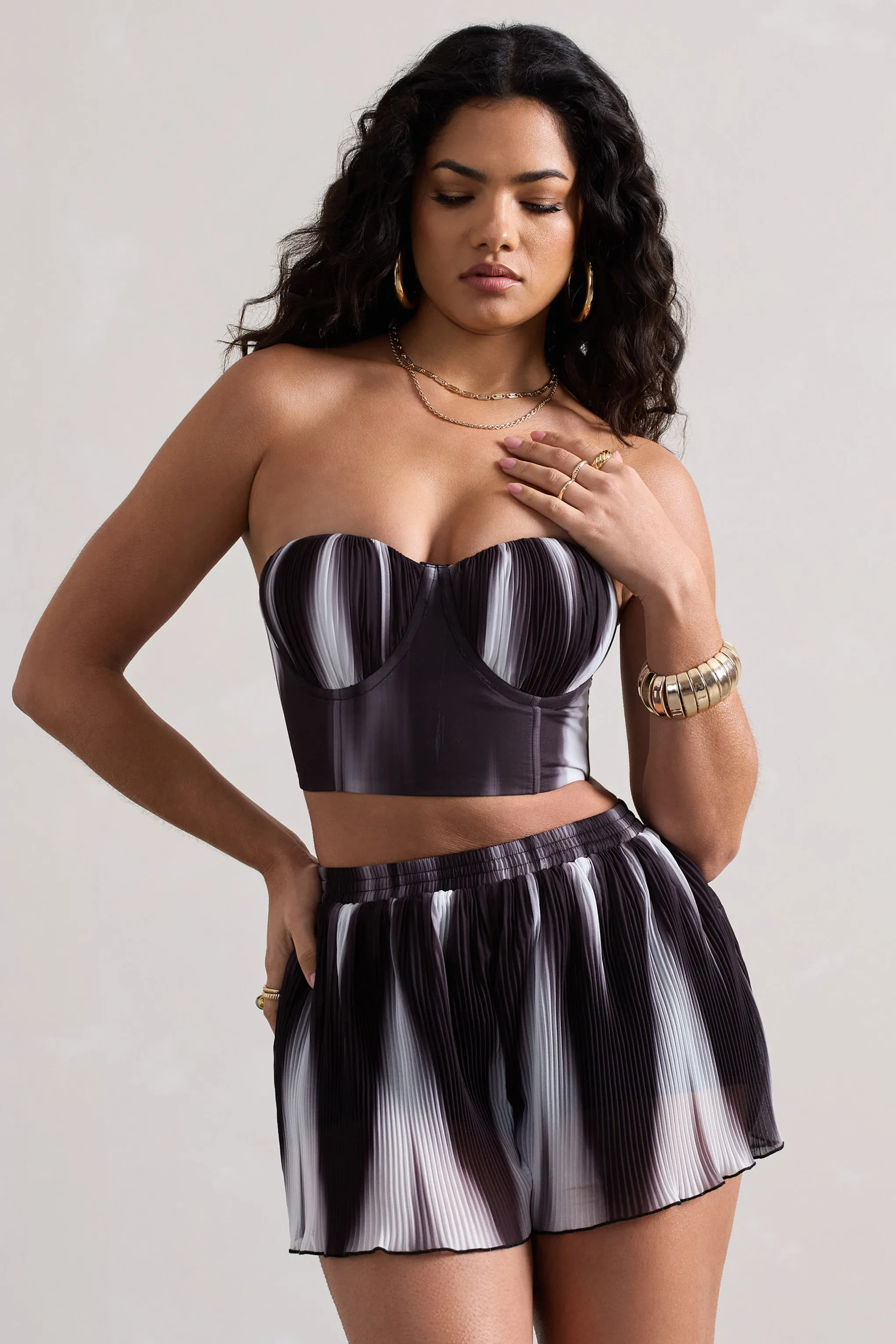 Tempo | Black Print Plisse Sweetheart Crop Top Club L London