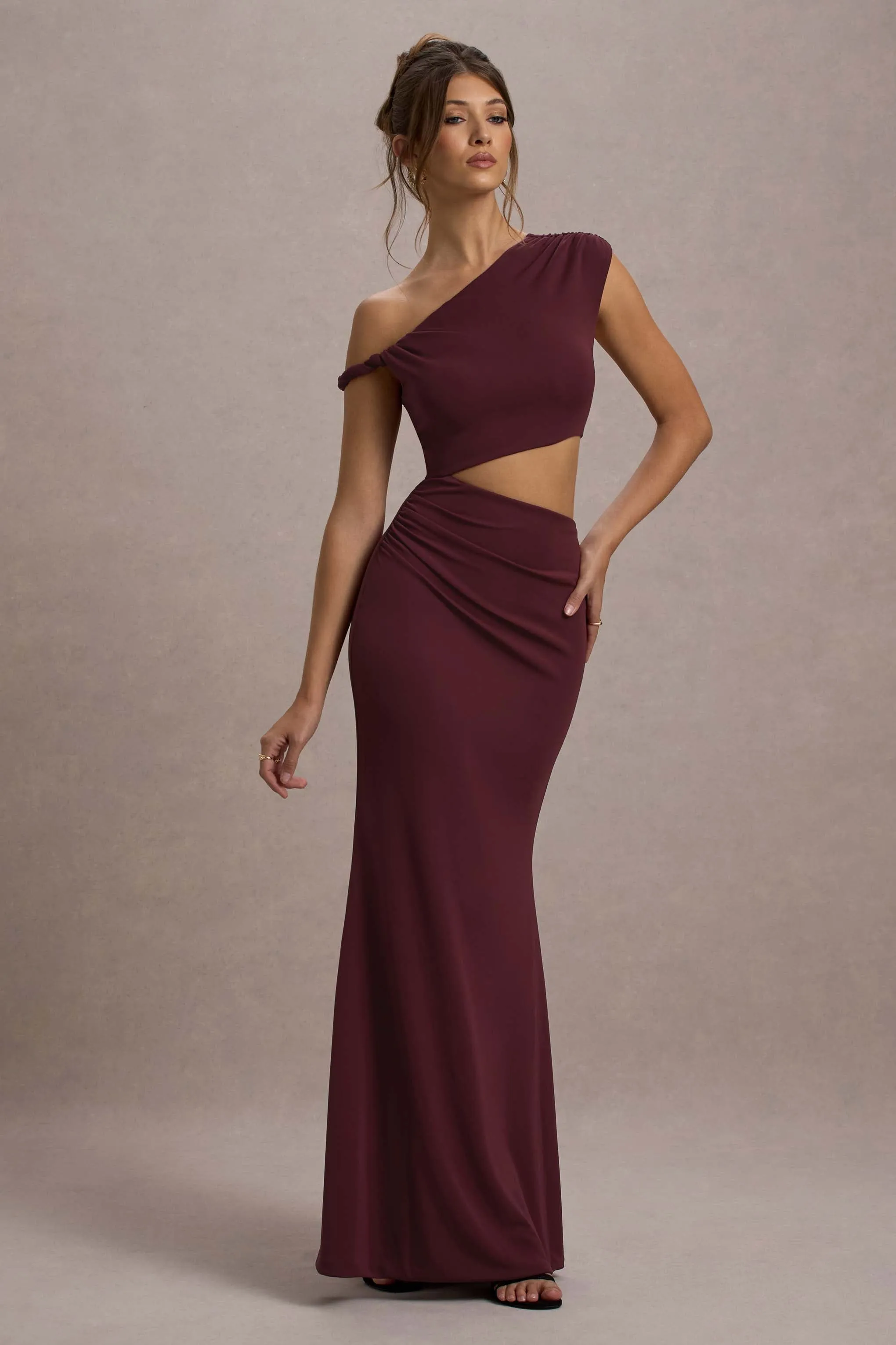 Thaliana | Port Cut-Out Open-Back Maxi Dress Club L London