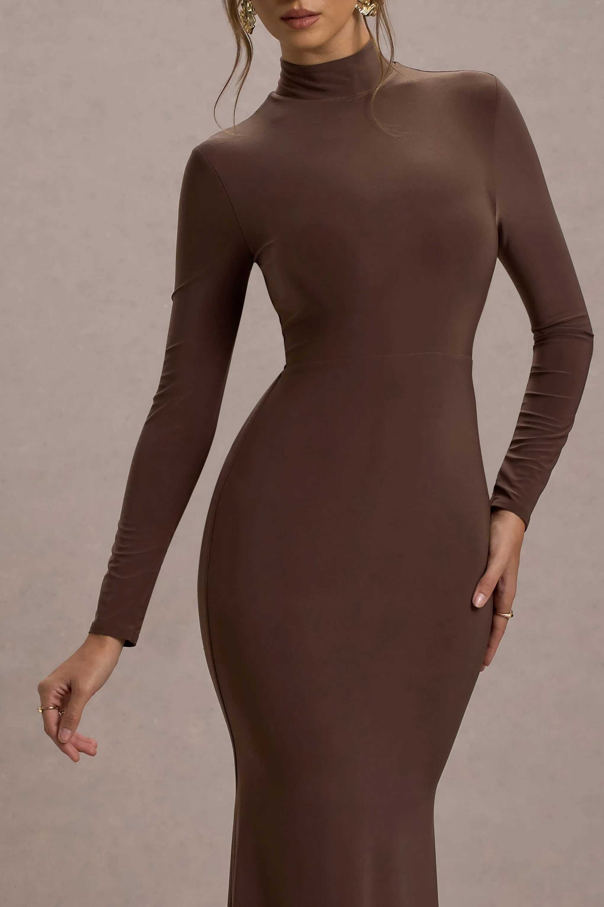 Tova | Chocolate High-Neck Long-Sleeve Maxi Dress Club L London
