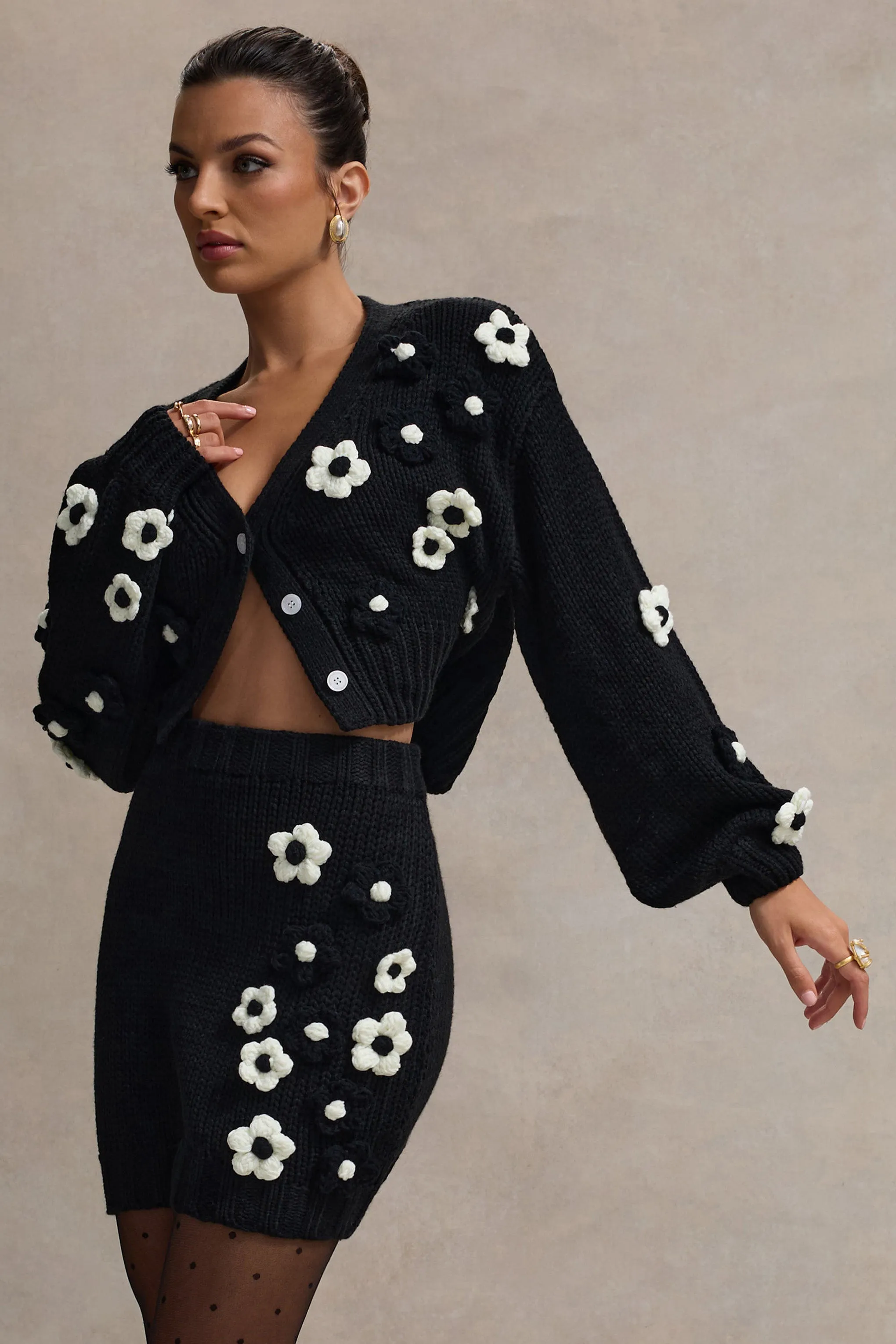 Triomphe | Black & White Knit Floral Mini Skirt Club L London