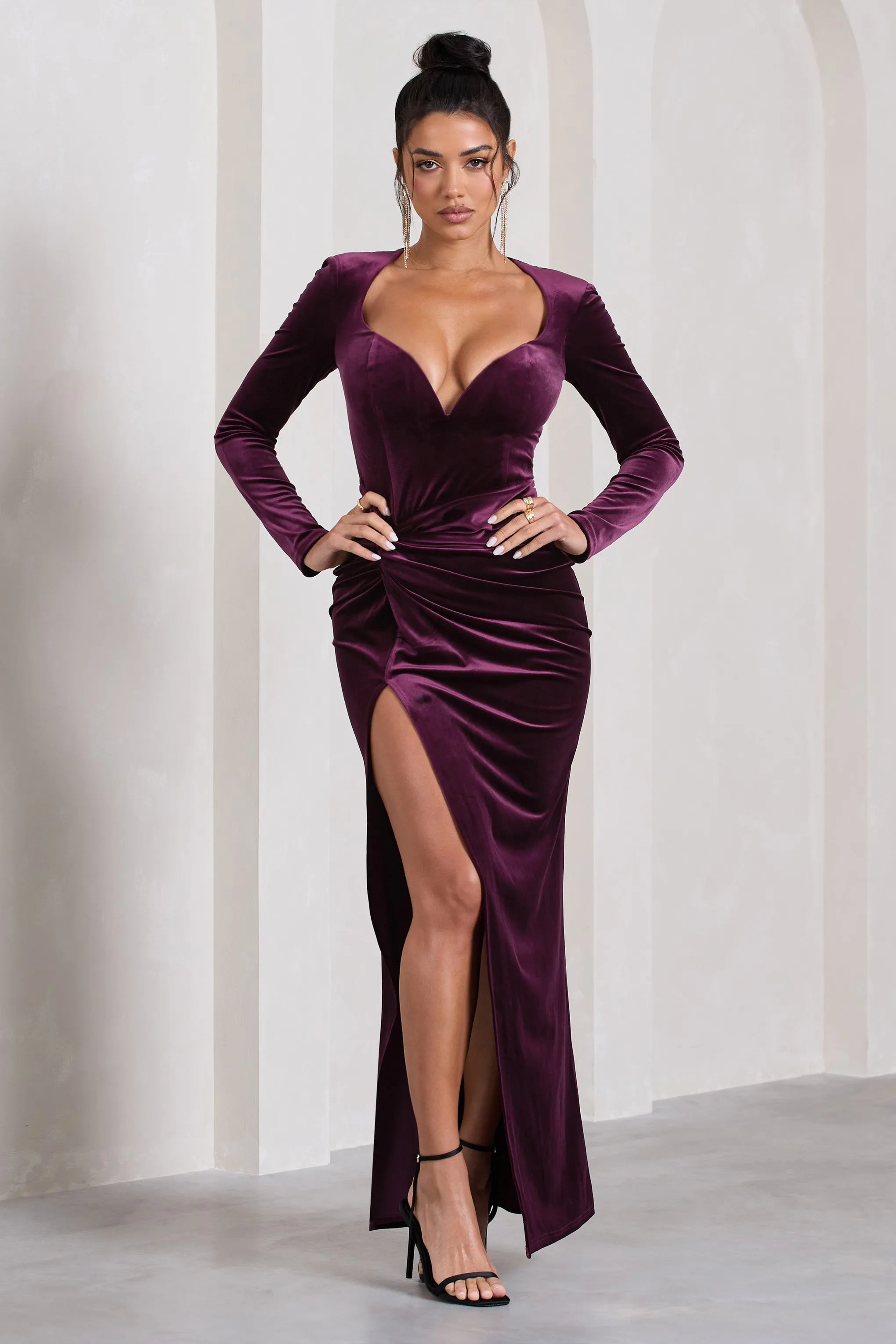 Vin Chaud | Dark Purple Velvet Long-Sleeved Split Maxi Dress Club L London