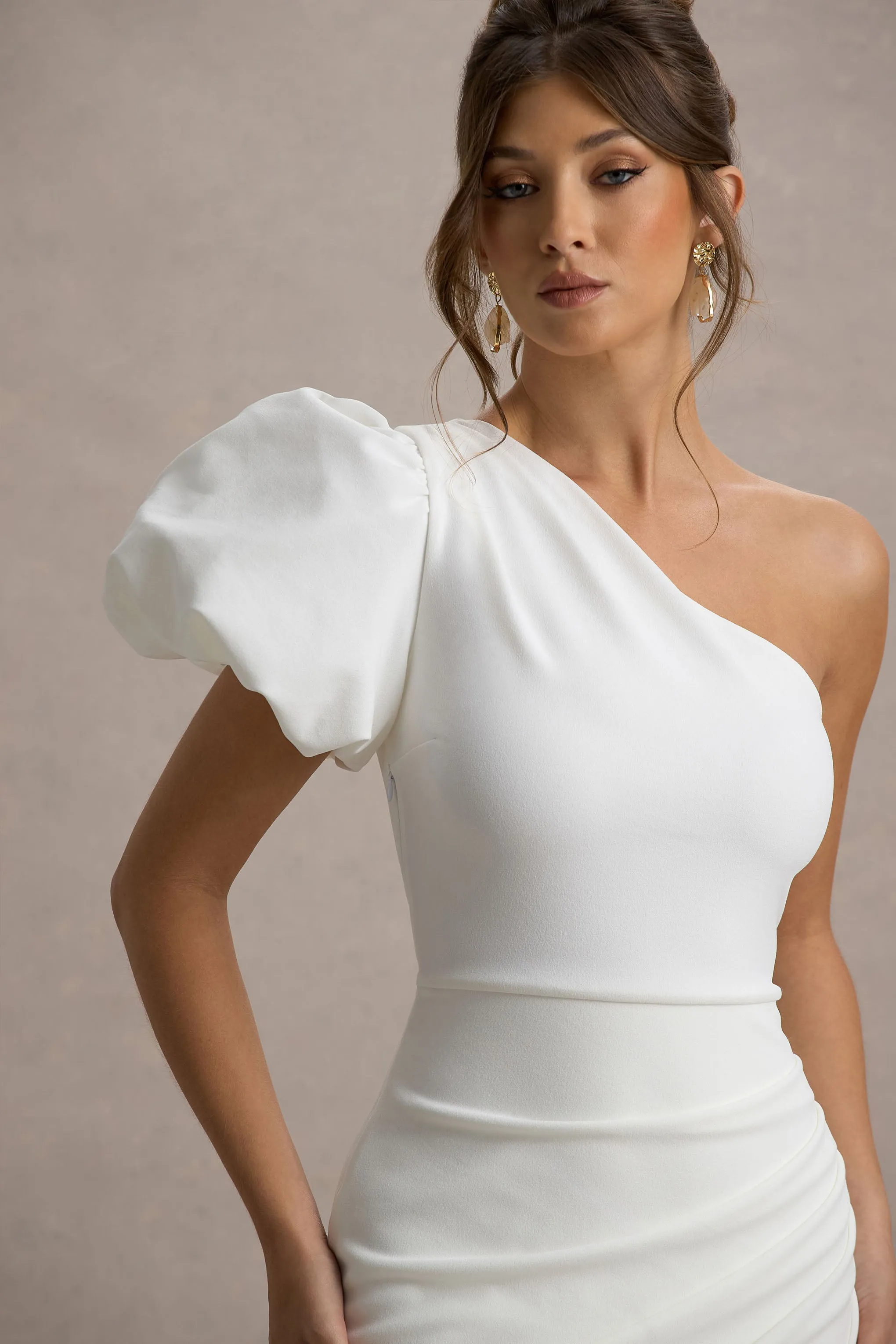 Vittoria | White Asymmetric Puff-Sleeve Split Maxi Dress Club L London