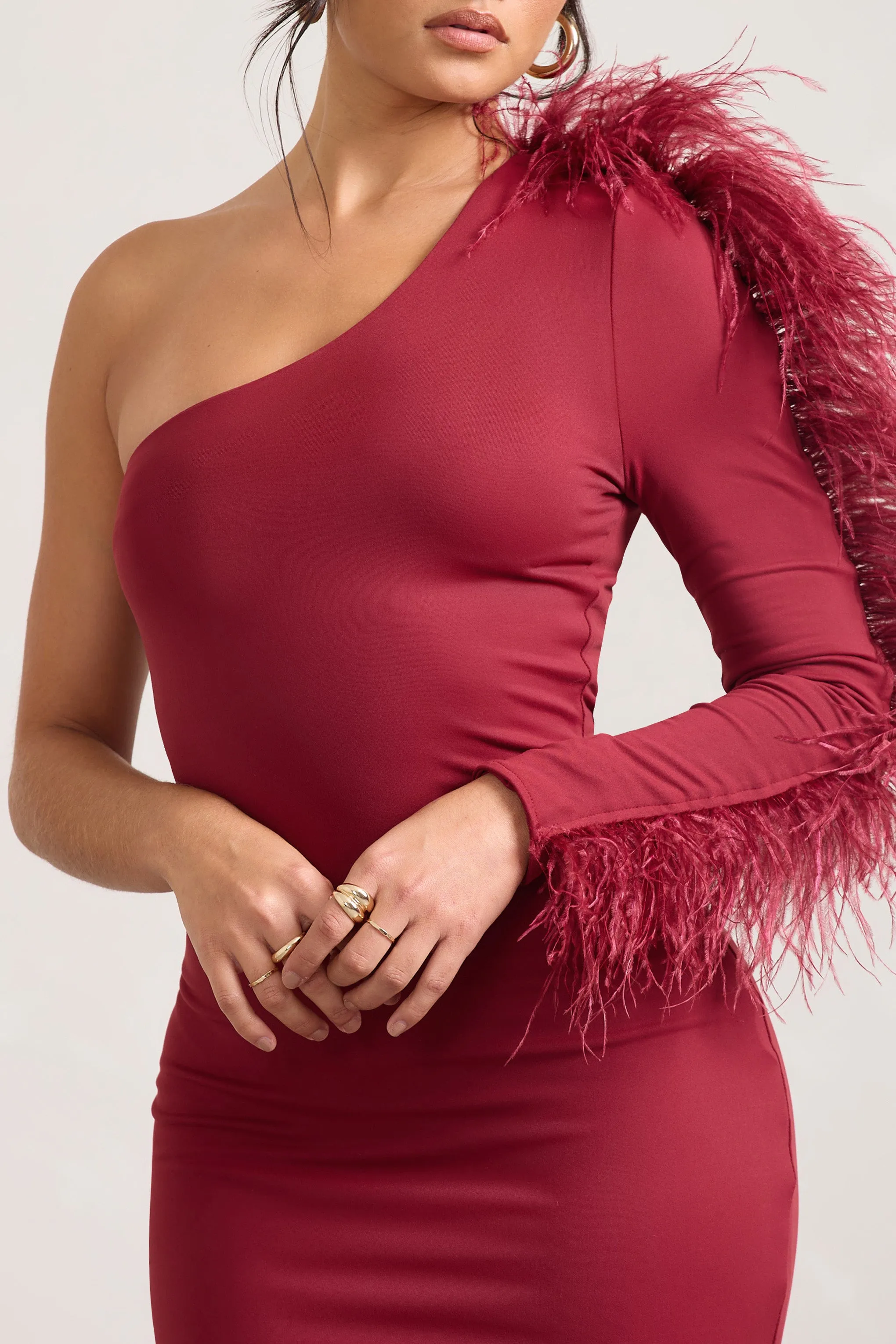 Wild One | Burgundy One-Shoulder Bodycon Midi Dress With Feather-Trimmed Sleeve Club L London